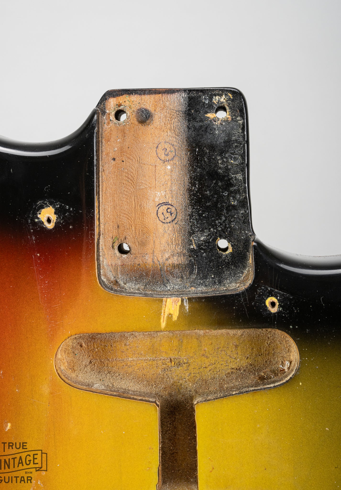 1967 fender Stratocaster Sunburst guitar body neck pocket