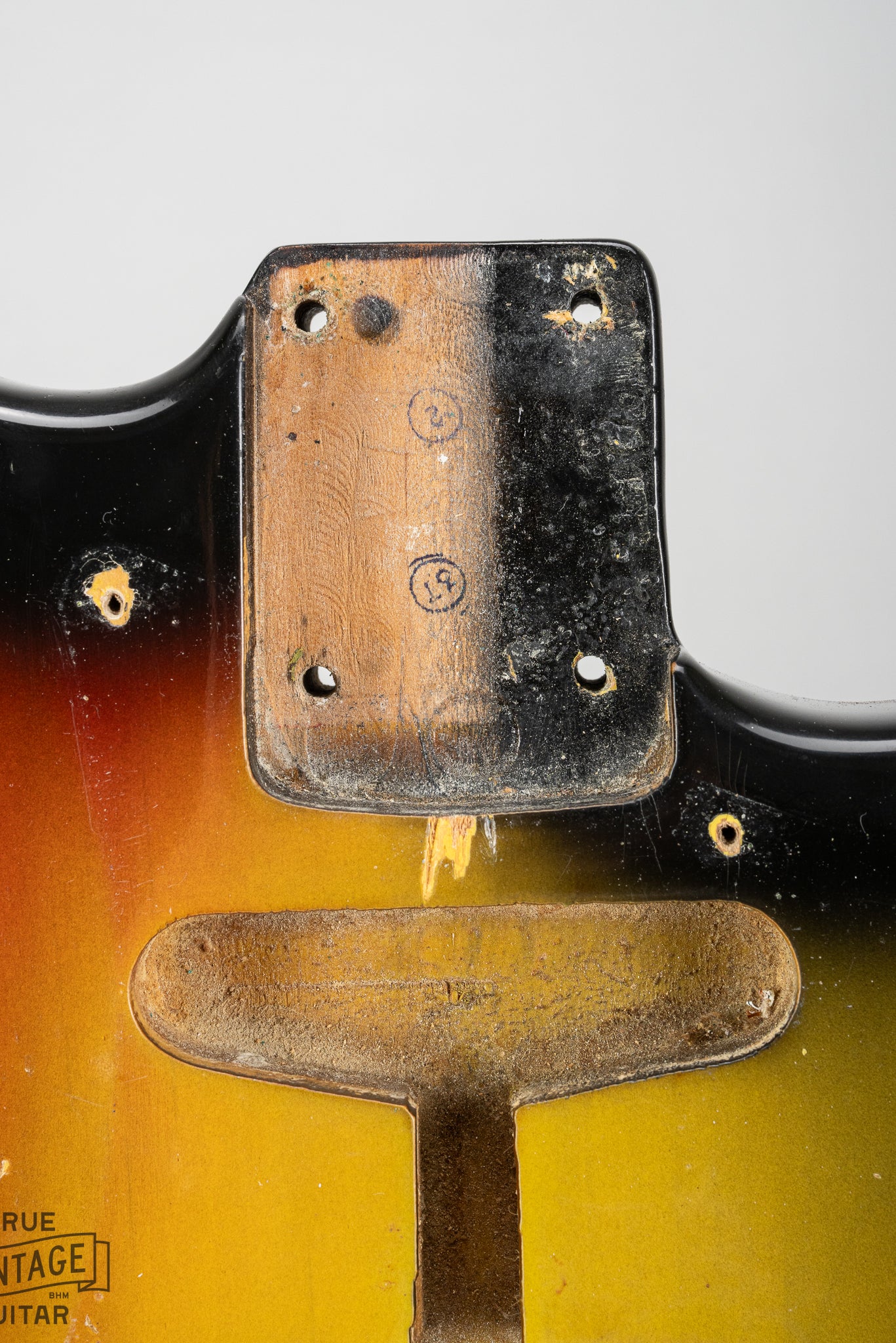 1967 fender Stratocaster Sunburst guitar body neck pocket
