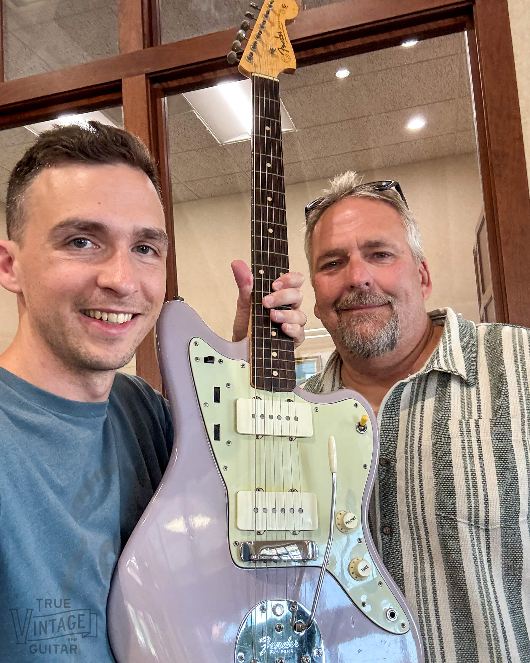 Sell your Fender guitar | Vintage Fender guitar buyer here