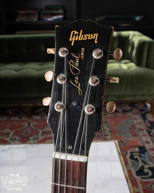 This is a link to a page where users can sell their vintage Gibson guitar.