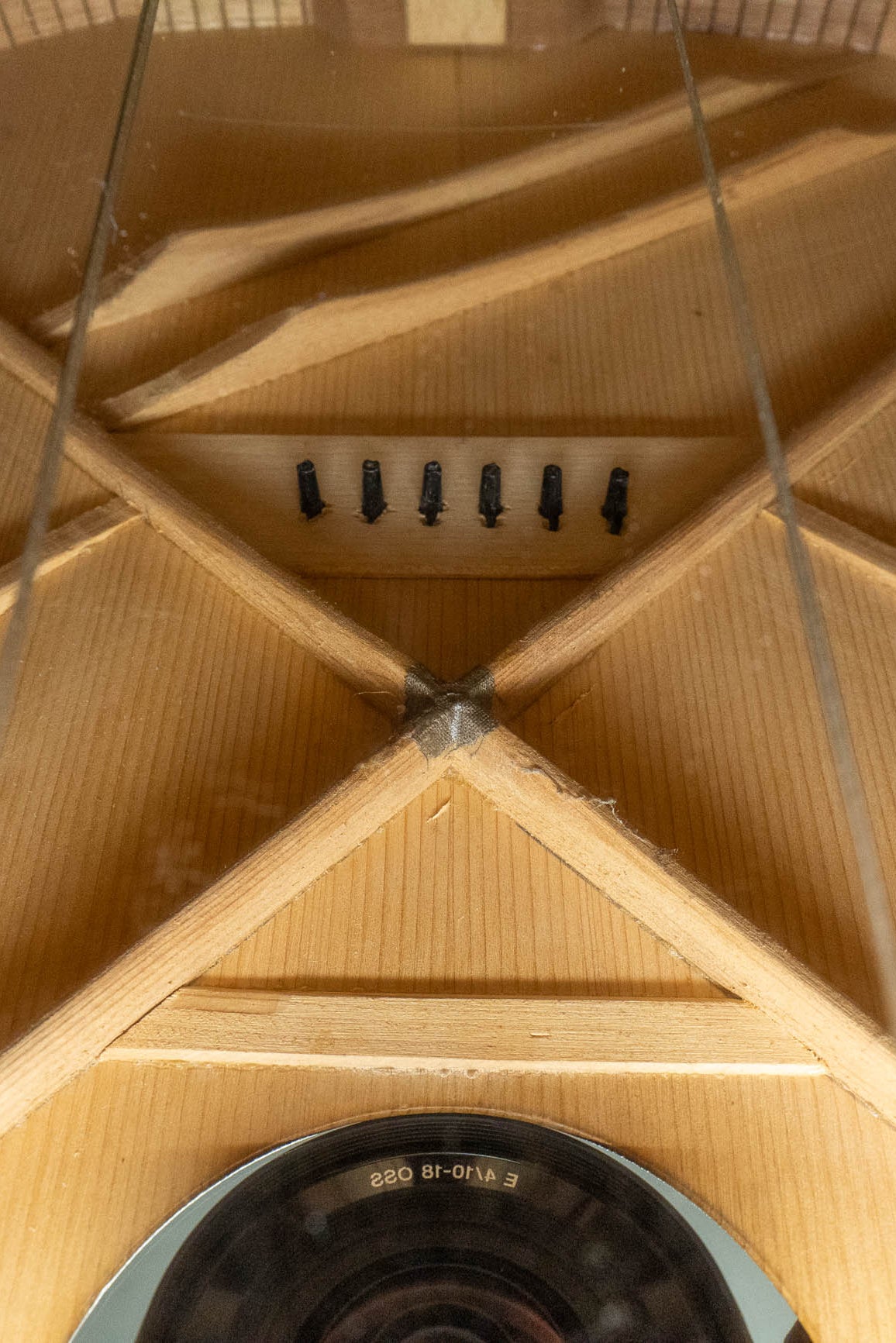 Scalloped bracing vintage Martin 00-18 1943