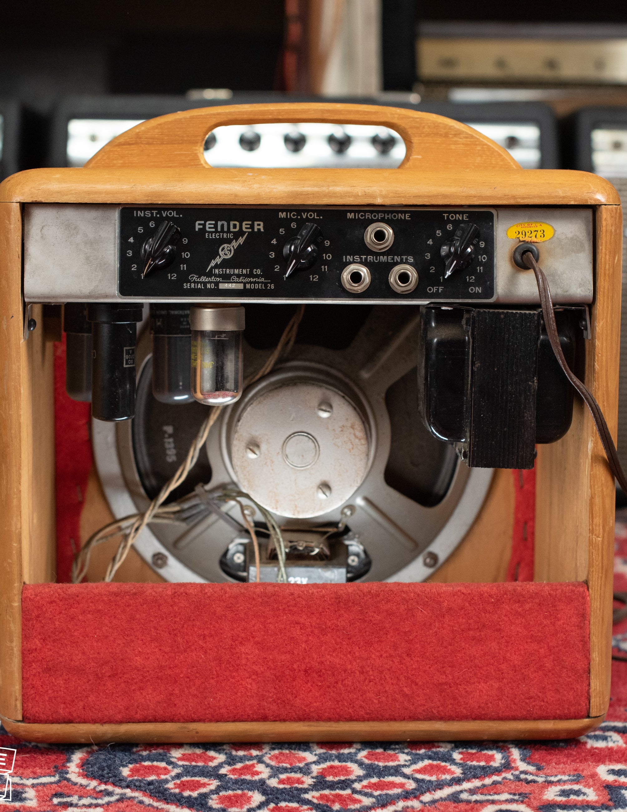 Vintage Fender Woody guitar amp