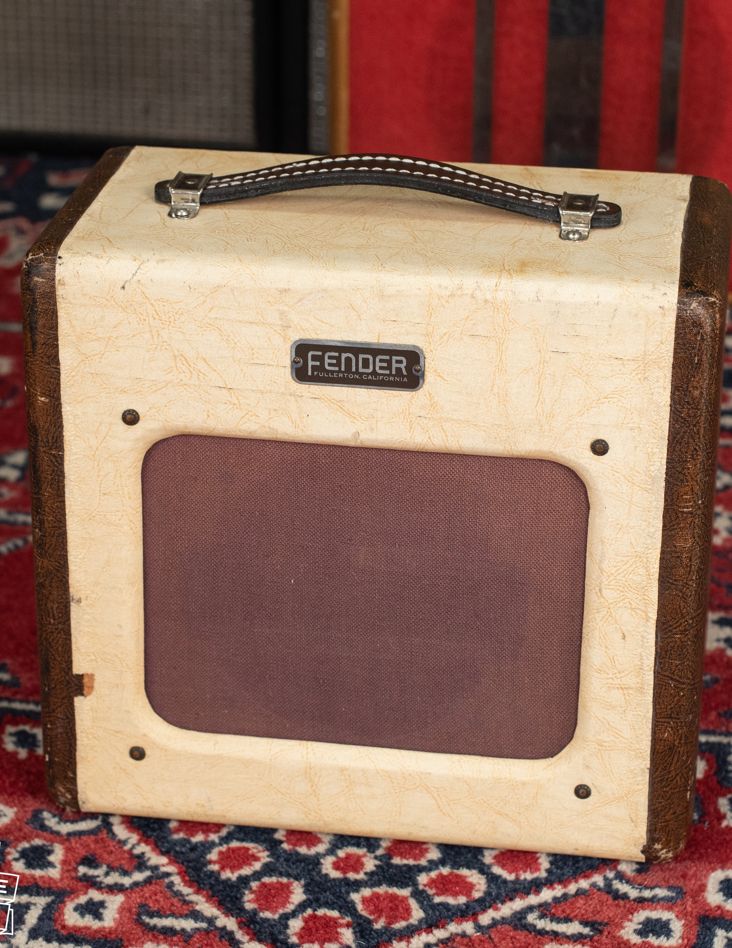 Vintage Fender Guitar amp amplifier 1950s Champ