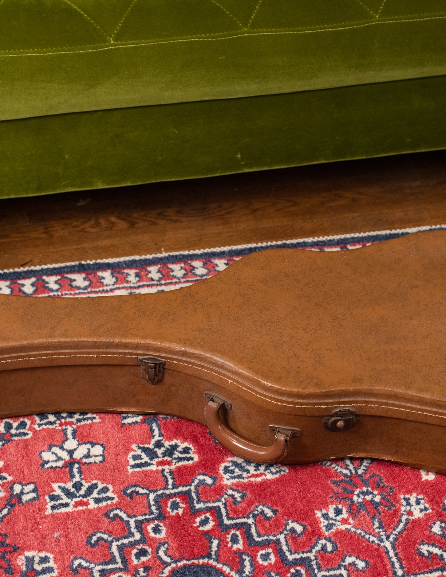 Brown stone hardshell case