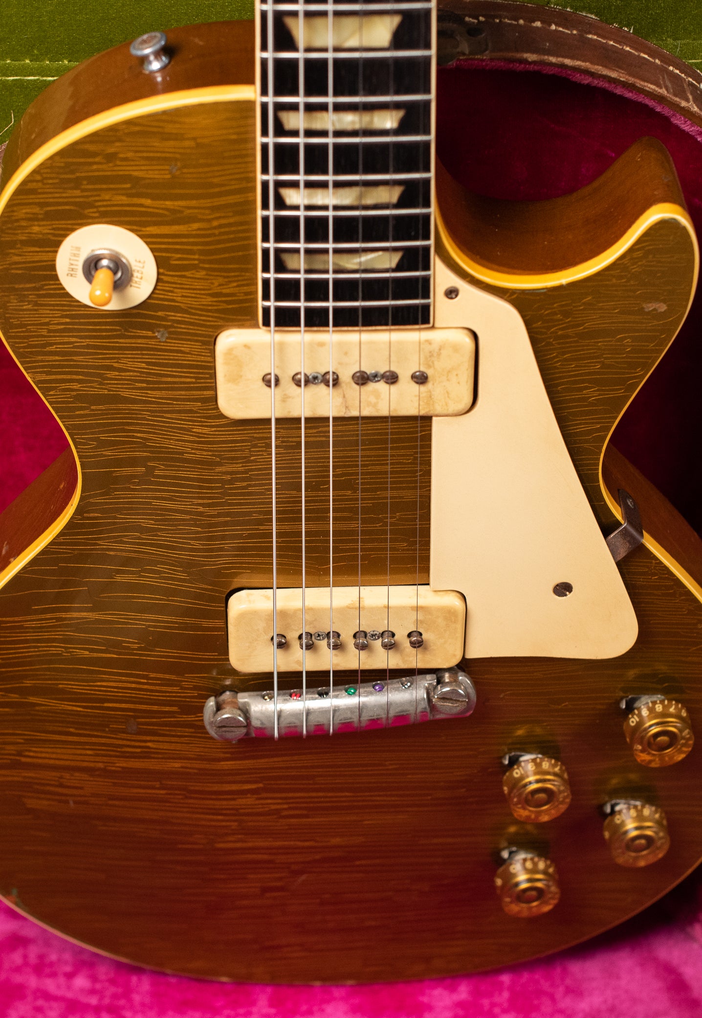 Finish checking, Vintage 1954 Gibson Les Paul goldtop