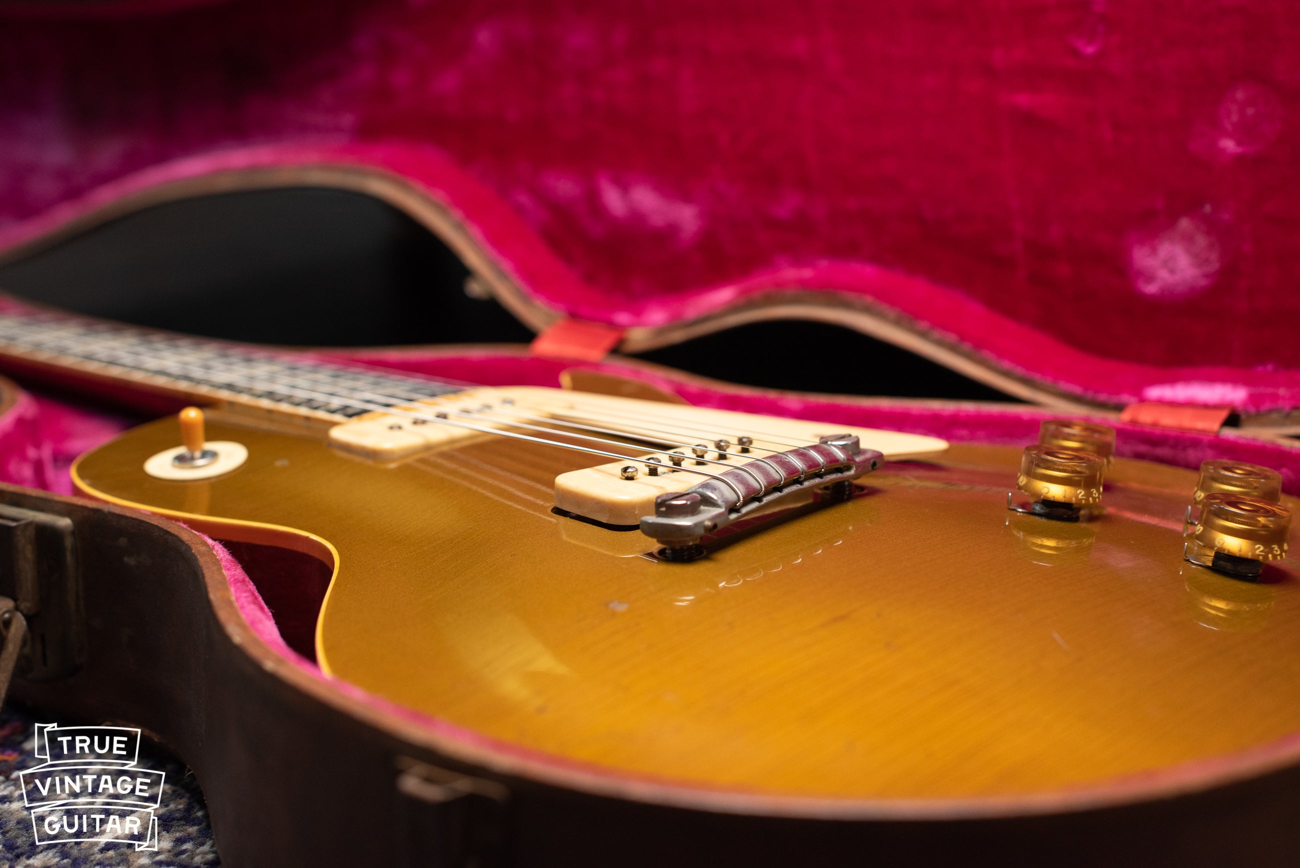 Wrap tail bridge, Vintage 1954 Gibson Les Paul goldtop