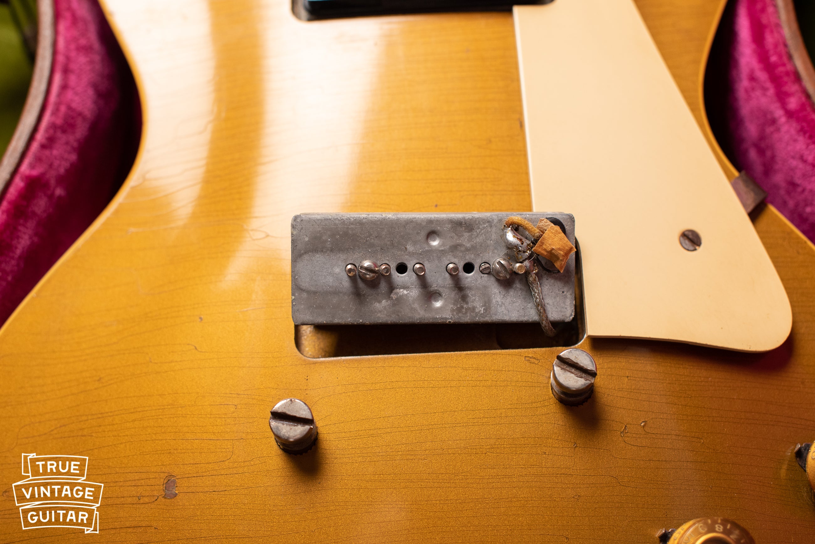 P-90 bridge pickup base plate, Vintage 1954 Gibson Les Paul goldtop