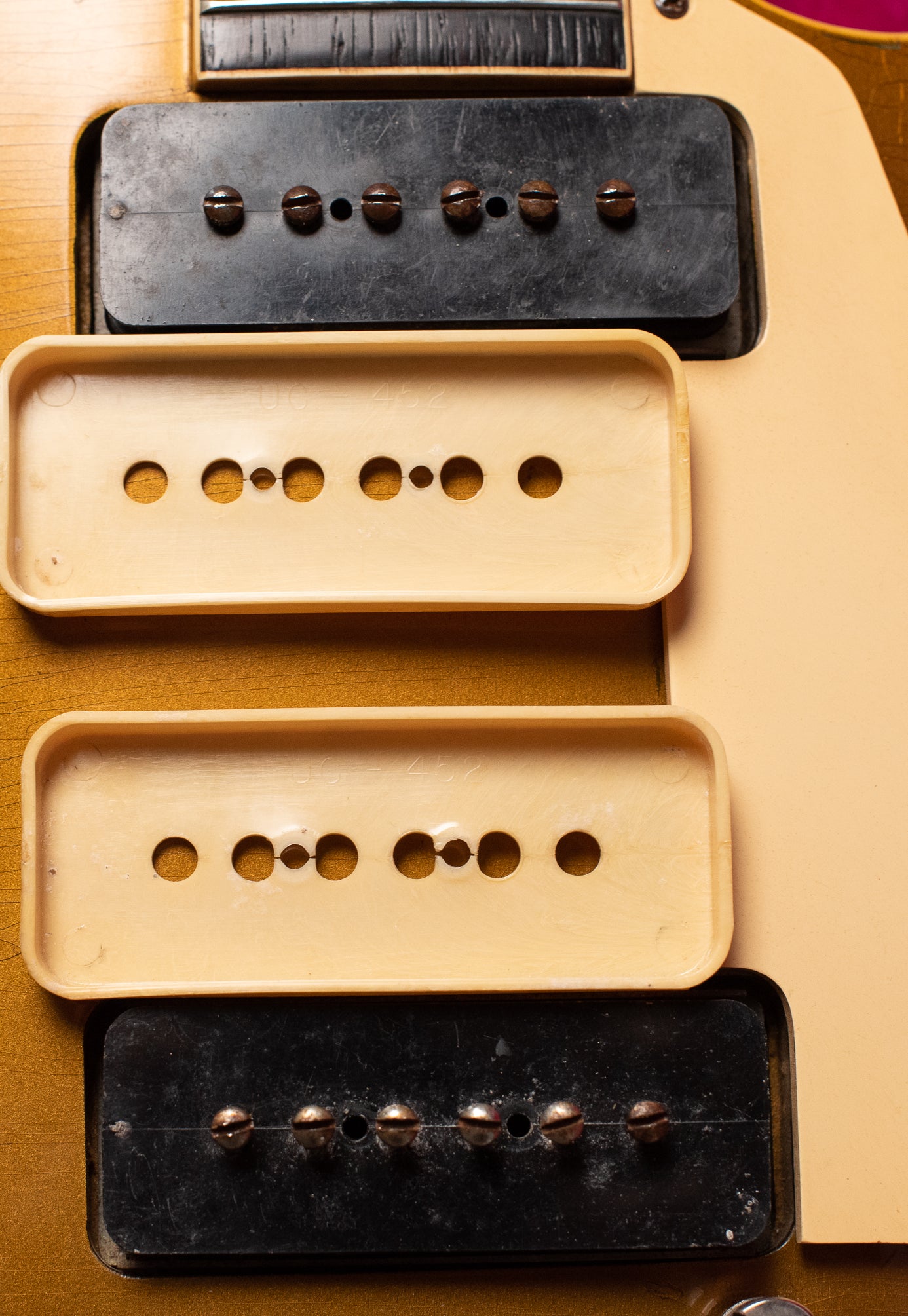 Cream P-90 pickup covers, Rare multicolor swirl pickup covers, Vintage 1954 Gibson Les Paul goldtop