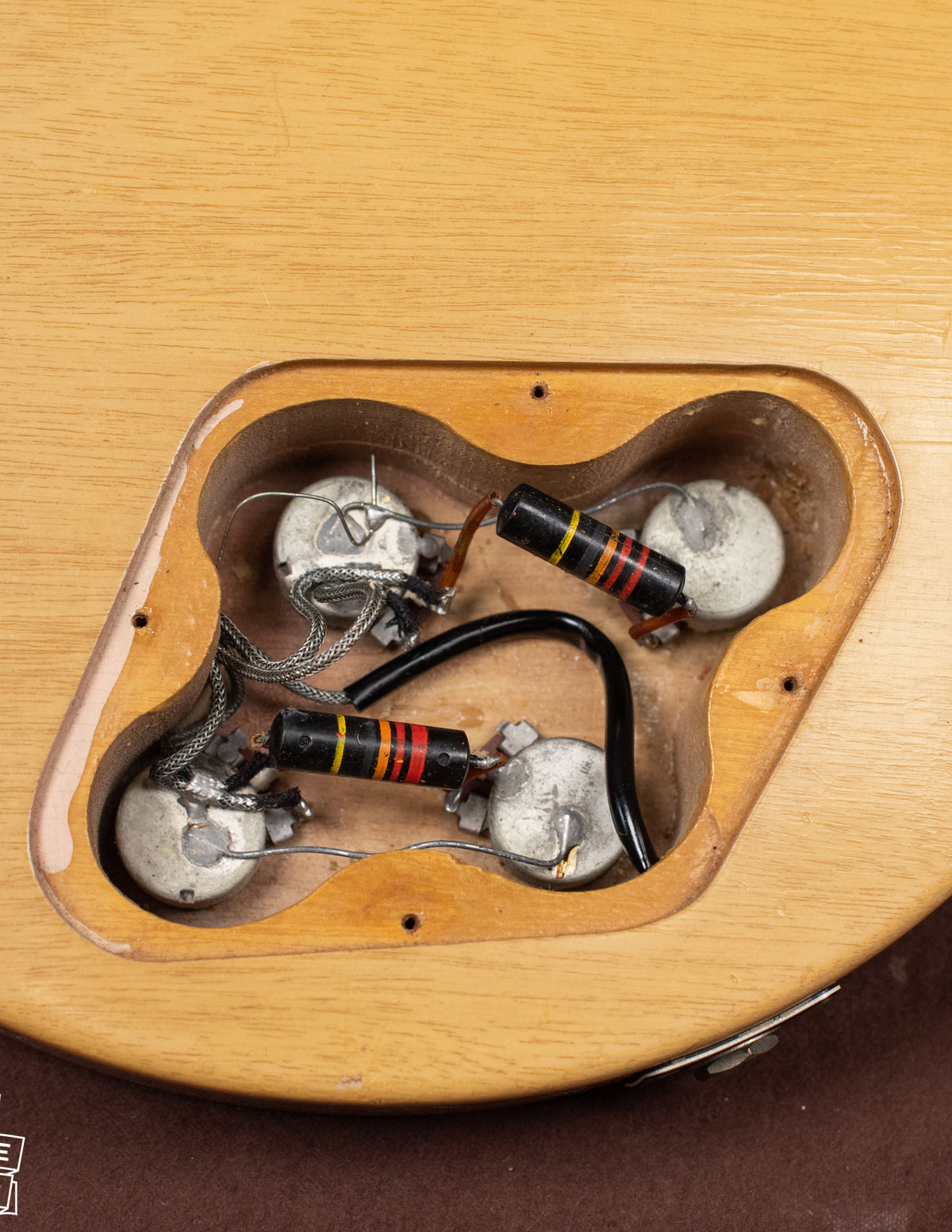 Control cavity, potentiometers, capacitors, 1956 Gibson Les Paul Special