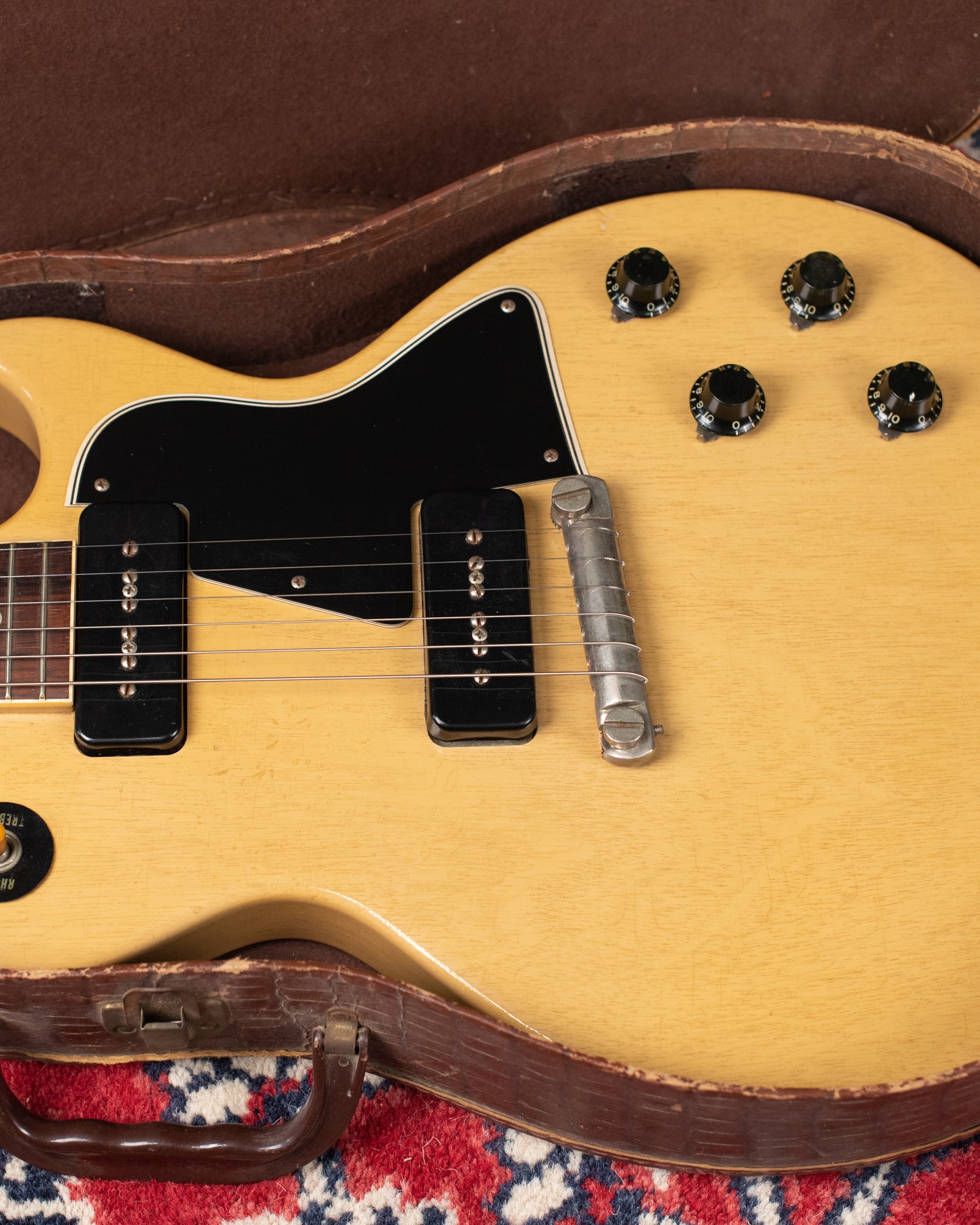 Vintage Gibson Les Paul guitar 1950s