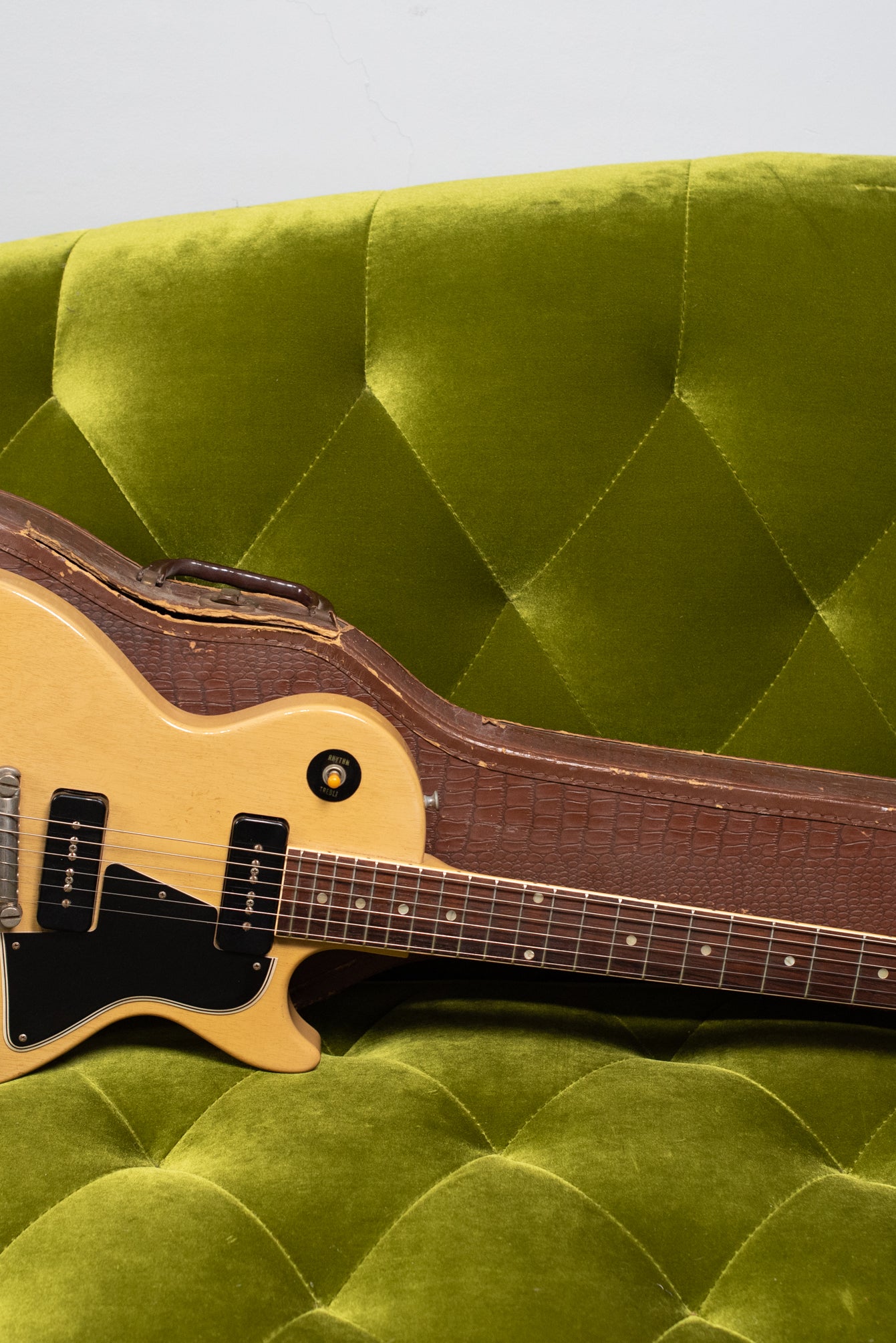 Vintage 1950s Gibson Les paul guitar