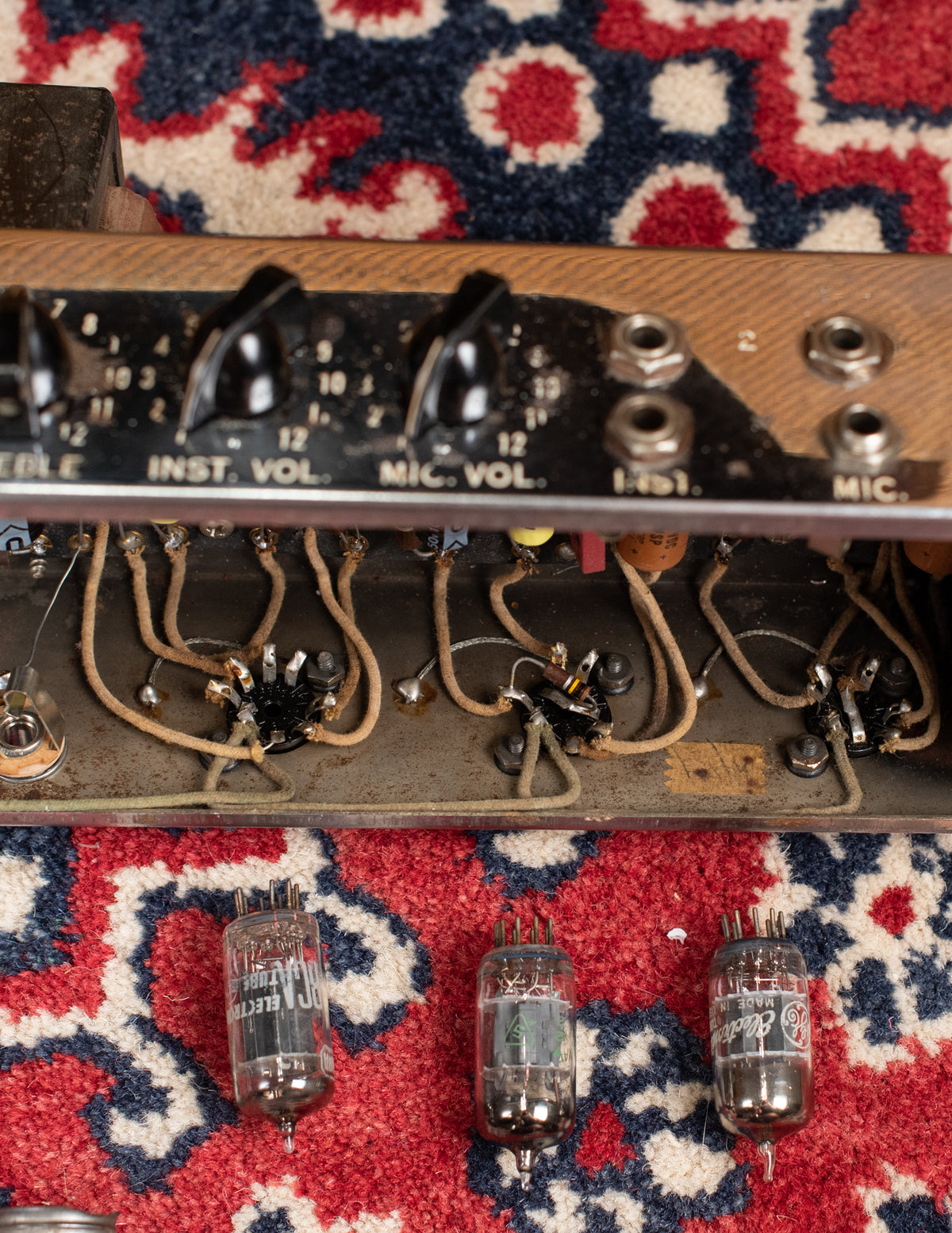 Lilly wired tweed Bandmaster