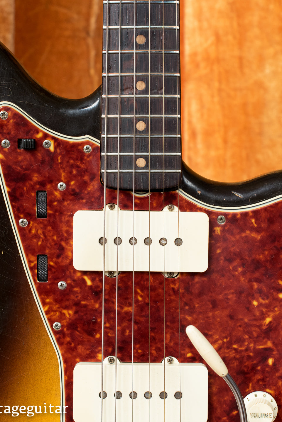 1960 Fender Jazzmaster Sunburst, clay dot inlays