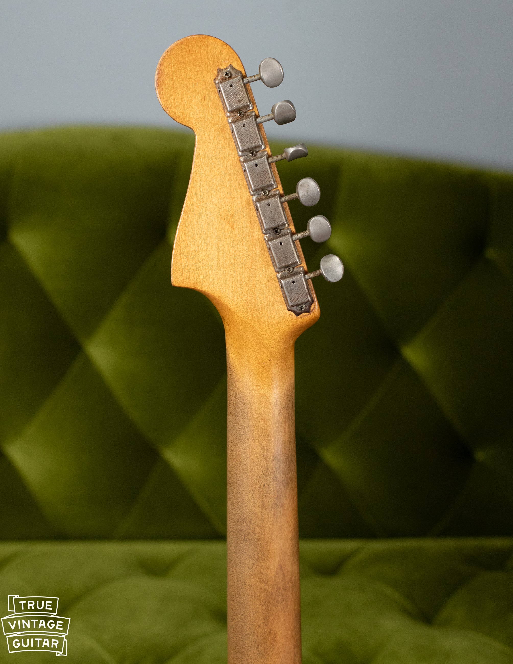 Single line Kluson tuners