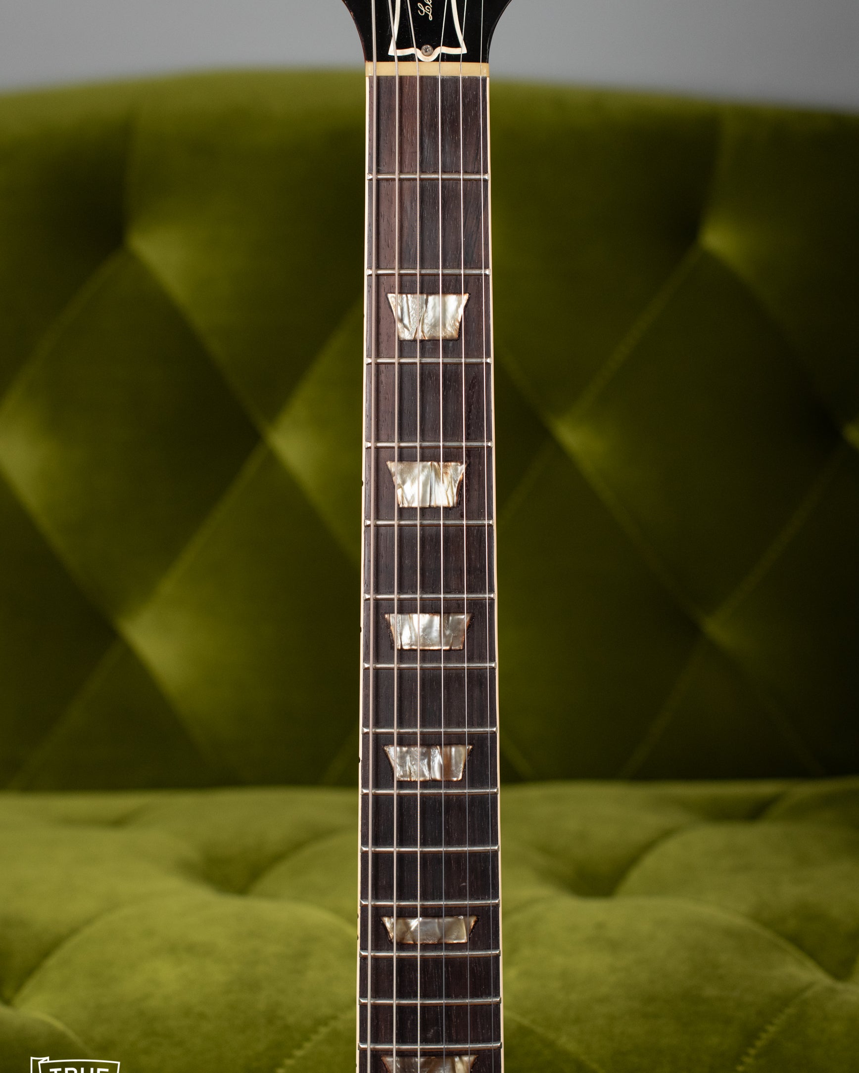 Trapezoid fretboard inlays Les Paul