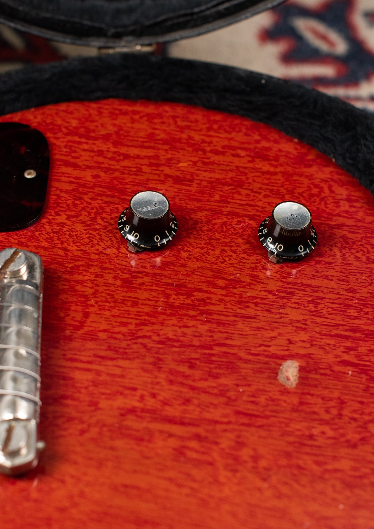 short lip reflector knobs 1961