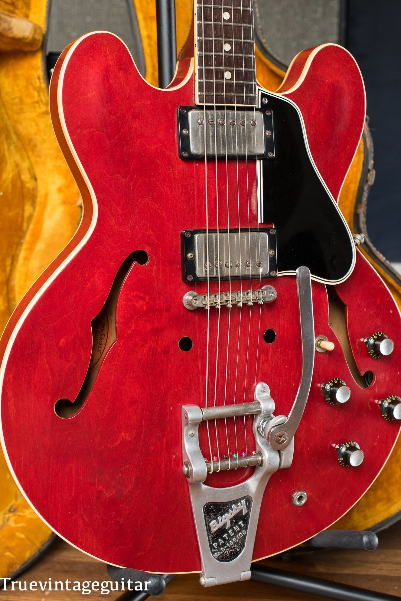 Where to sell Vintage Gibson ES-335