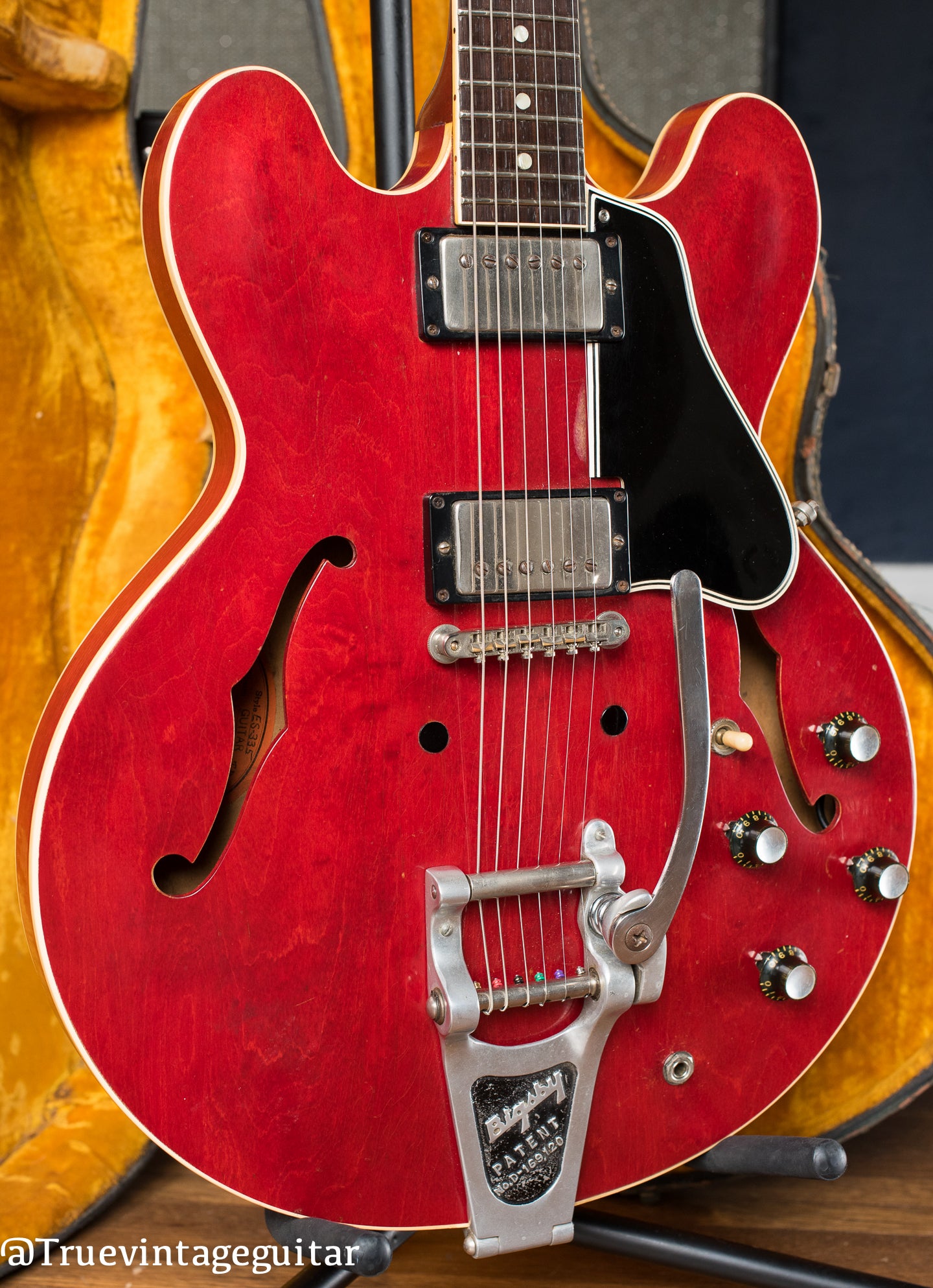 Where to sell Vintage Gibson ES-335