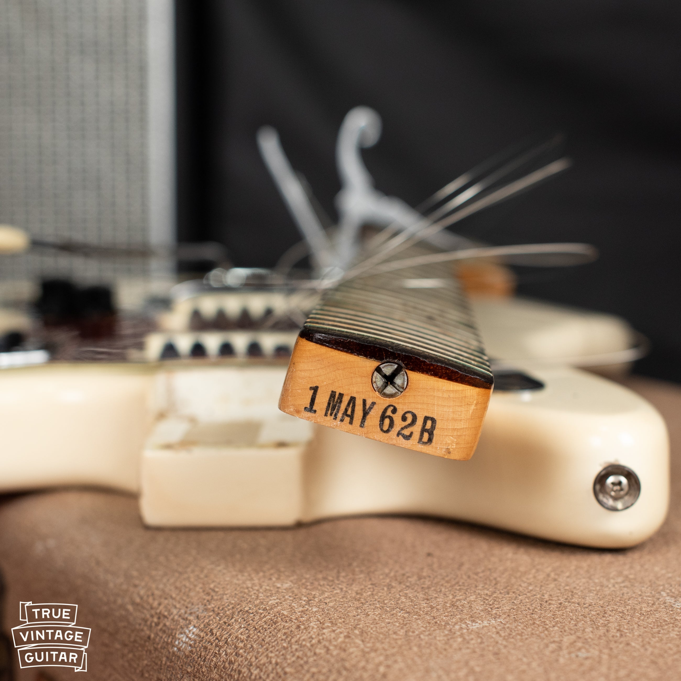 neck heel date stamp "1 MAY 62 B"