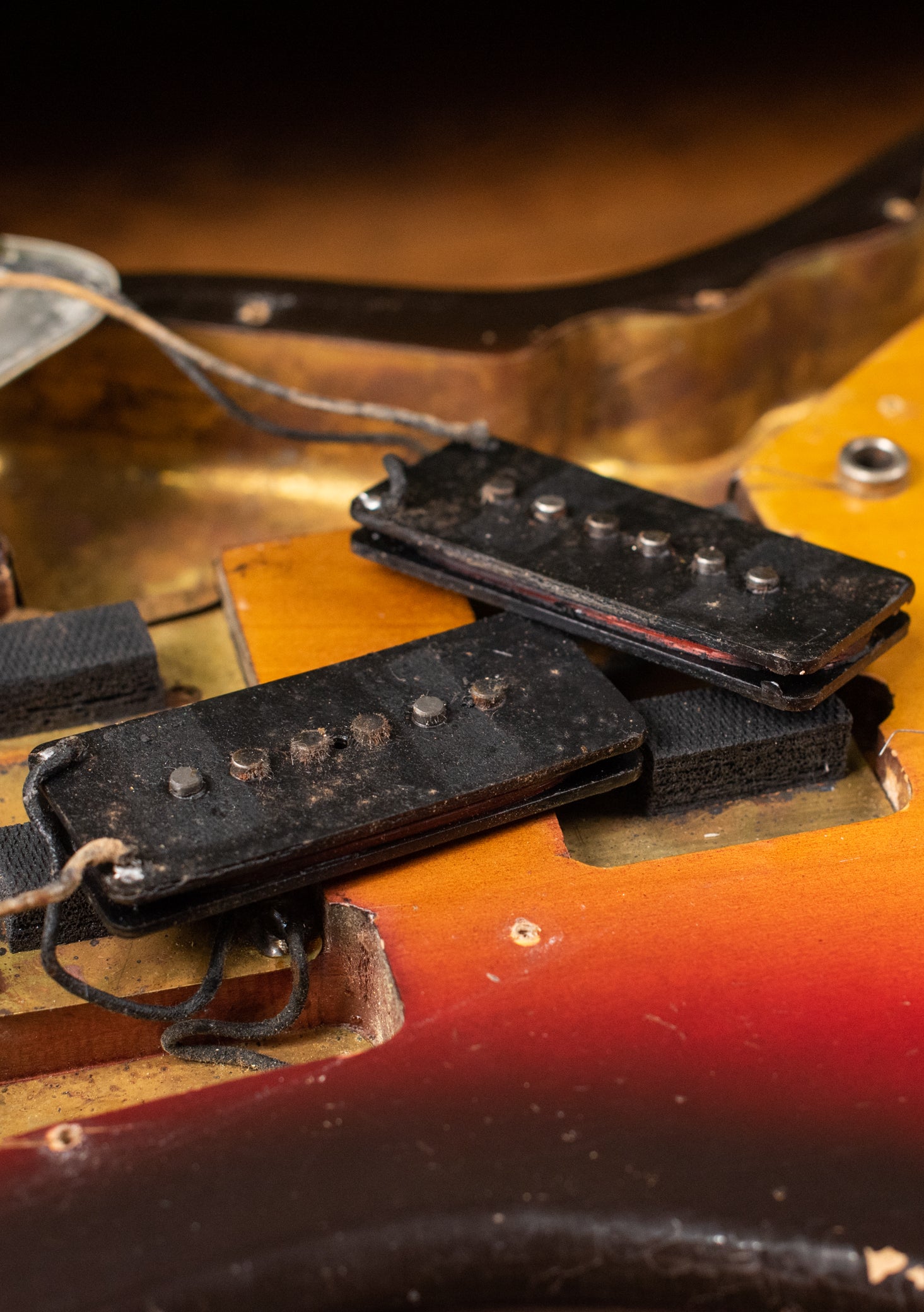 black bobbin pickups 1962 Fender Jazzmaster