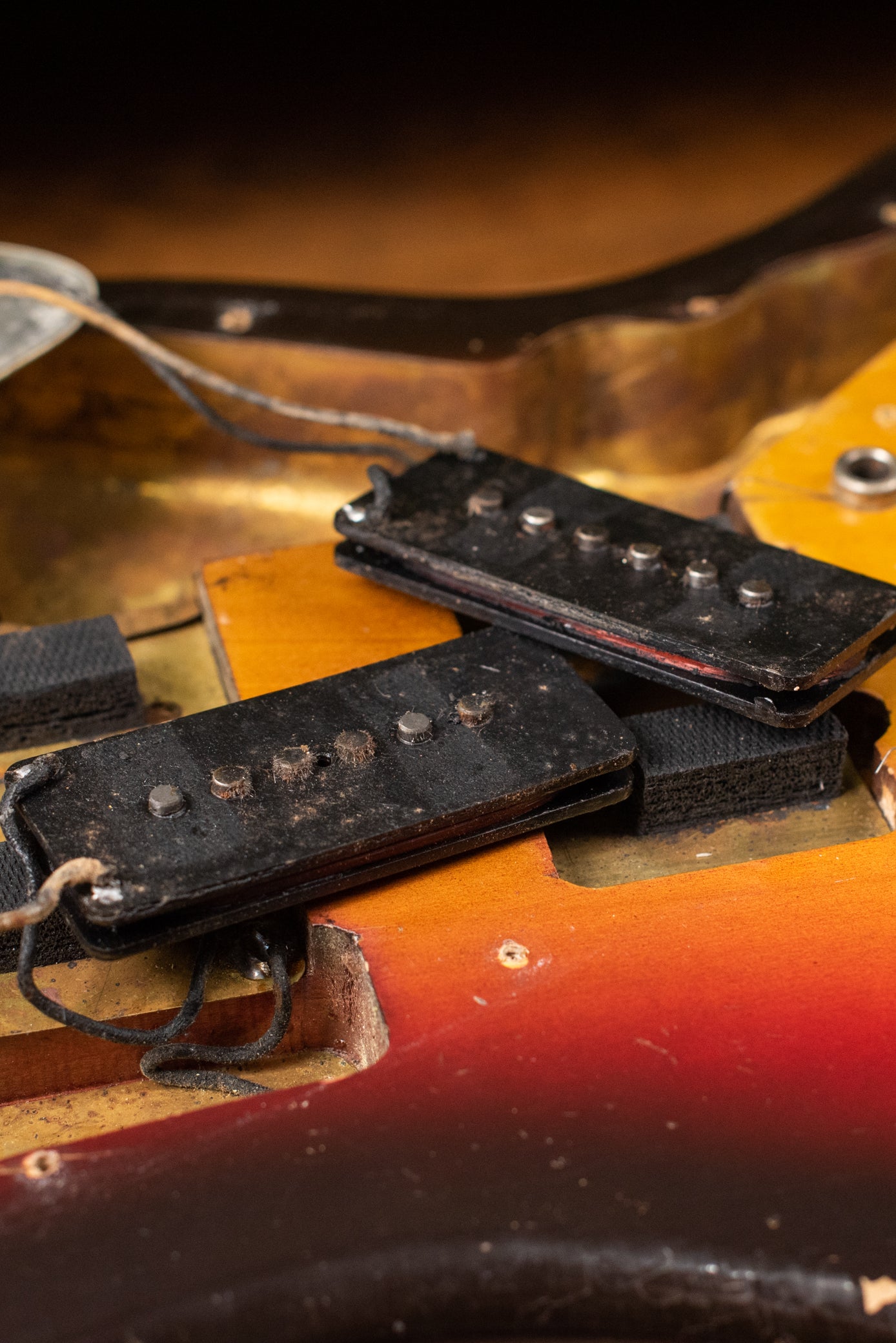 black bobbin pickups 1962 Fender Jazzmaster