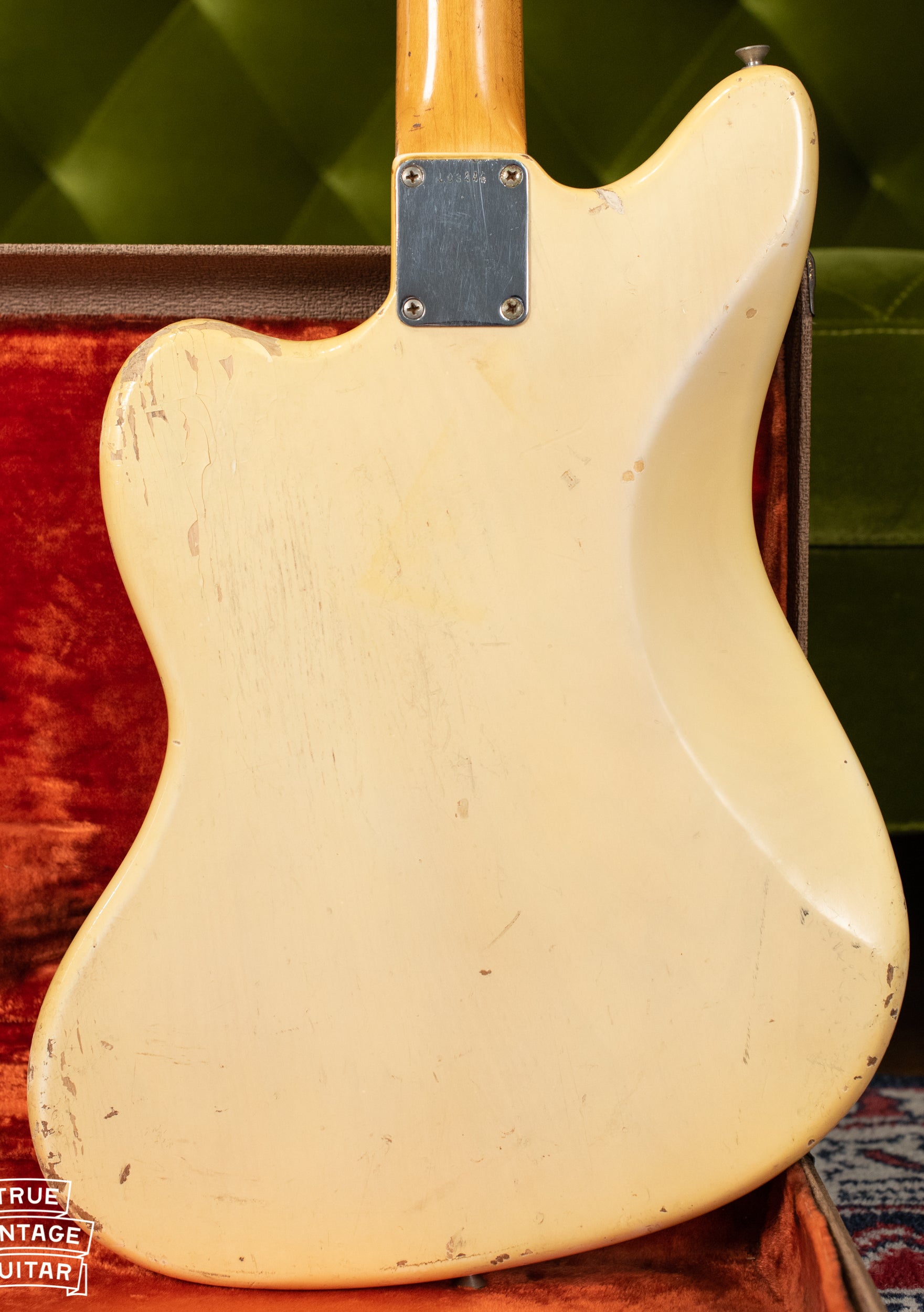 Translucent Blond finish Ash body