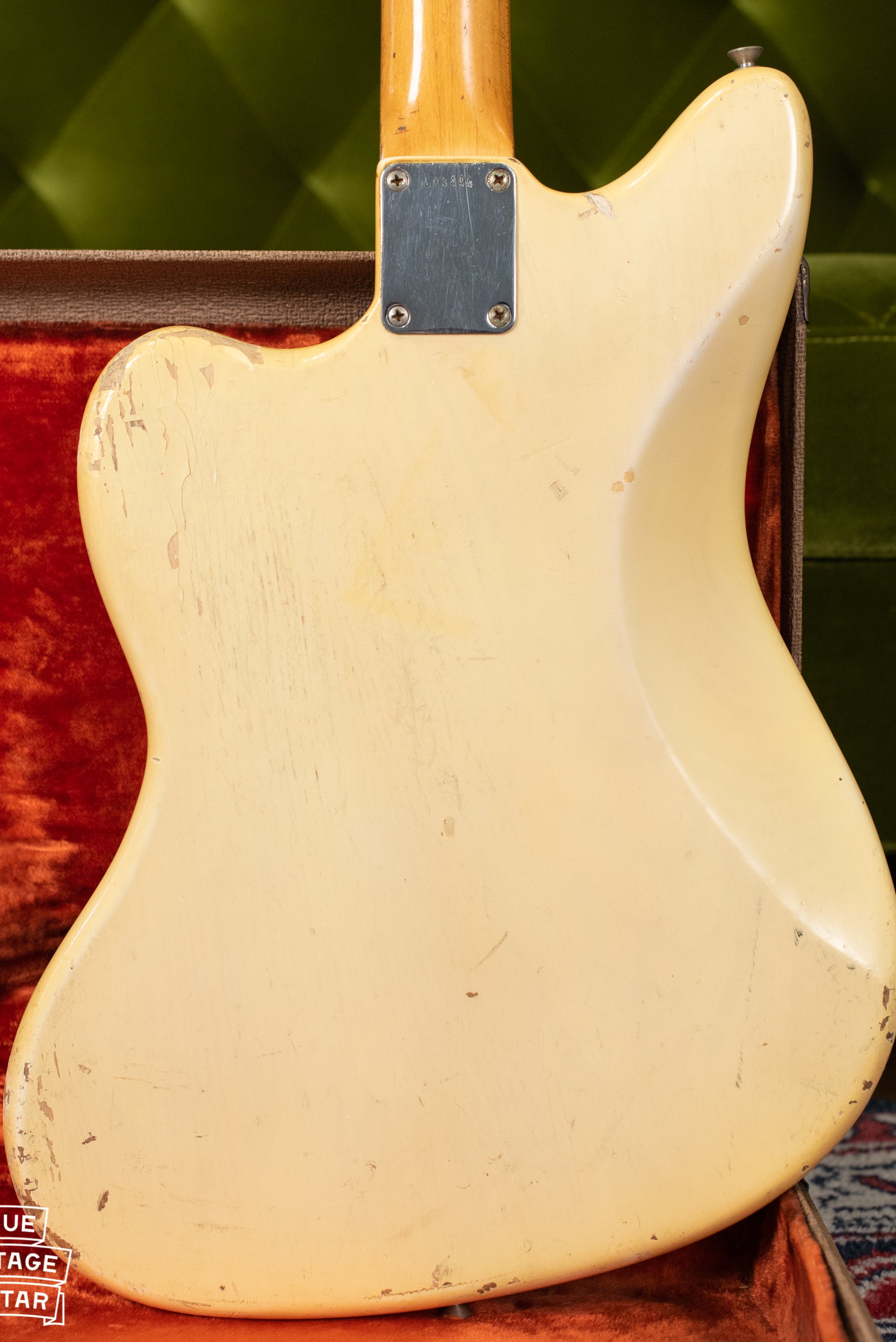 Translucent Blond finish Ash body