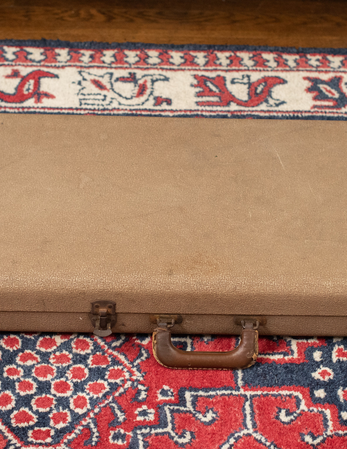 Brown pre-CBS Fender offset case