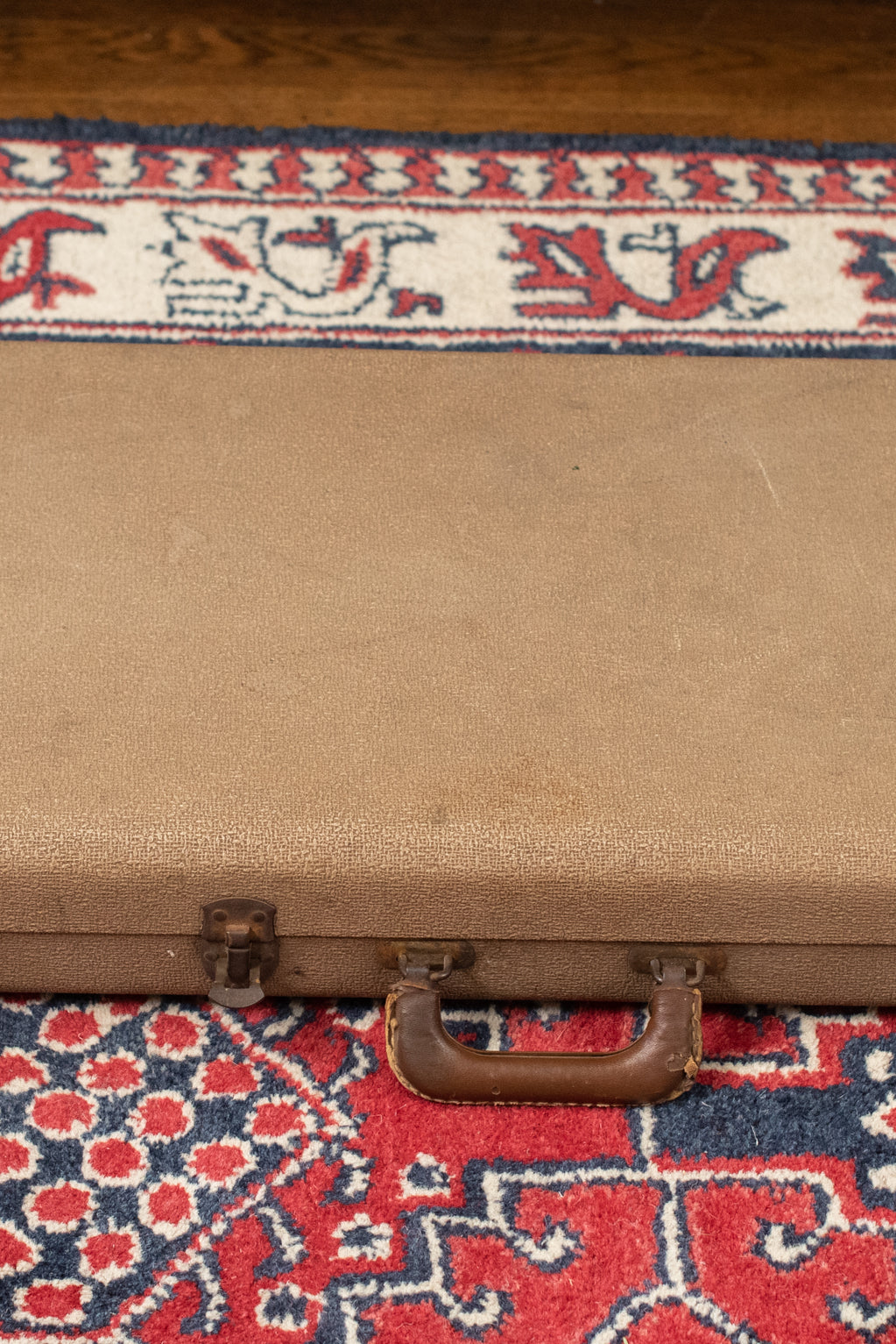 Brown pre-CBS Fender offset case