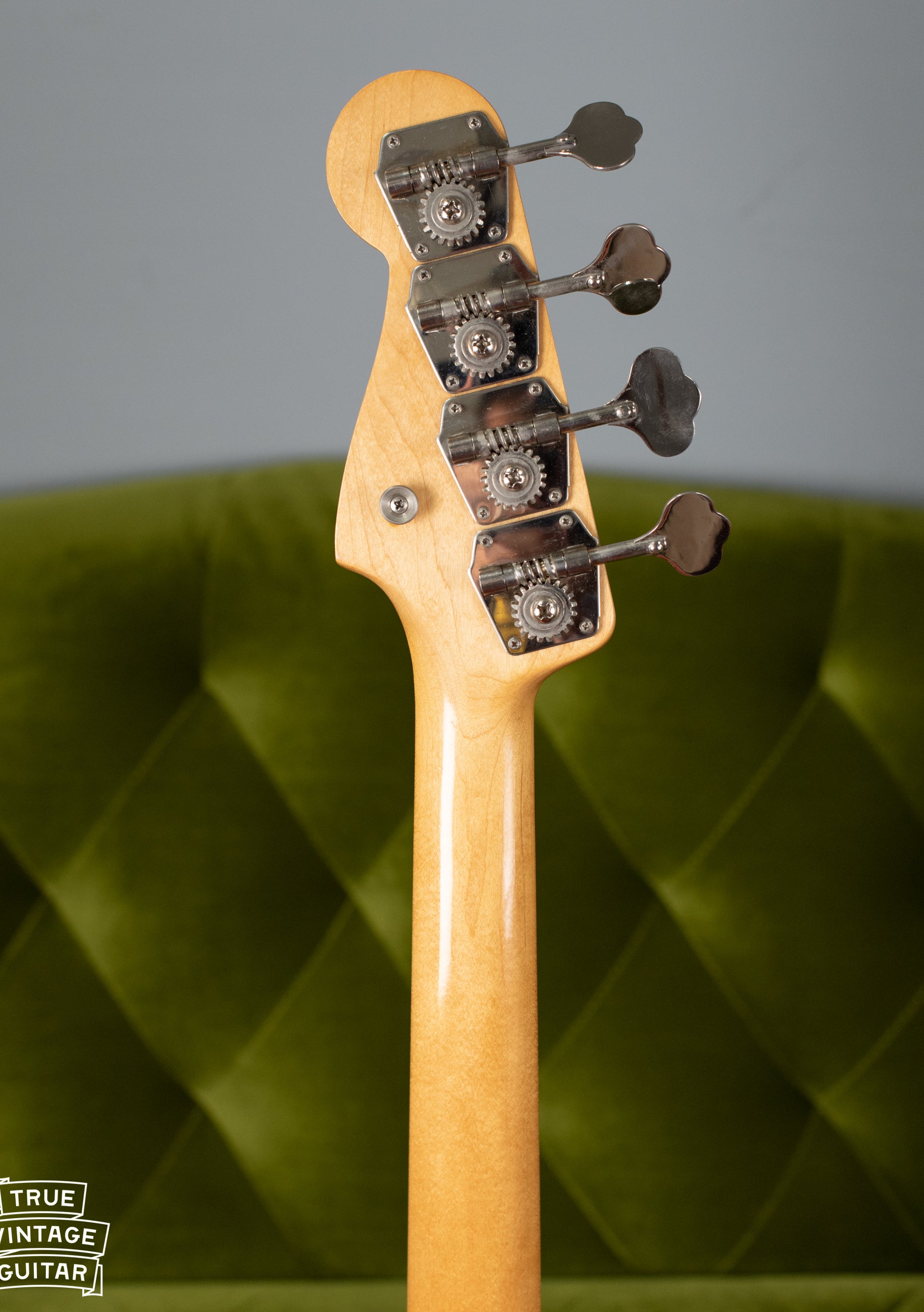 1963 Fender bass tuners