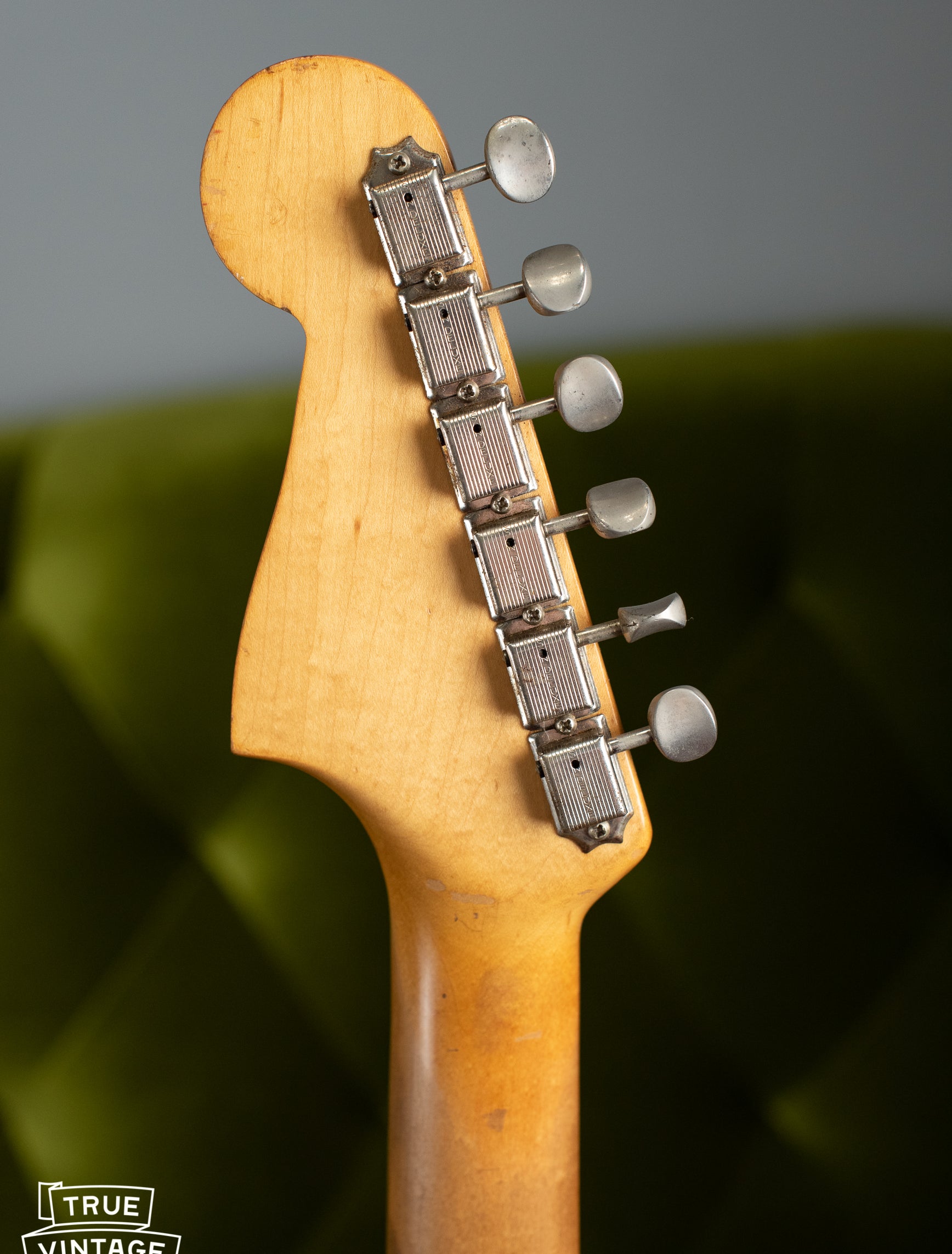 Single line Kluson tuners, Vintage 1963 Fender Jazzmaster electric guitar