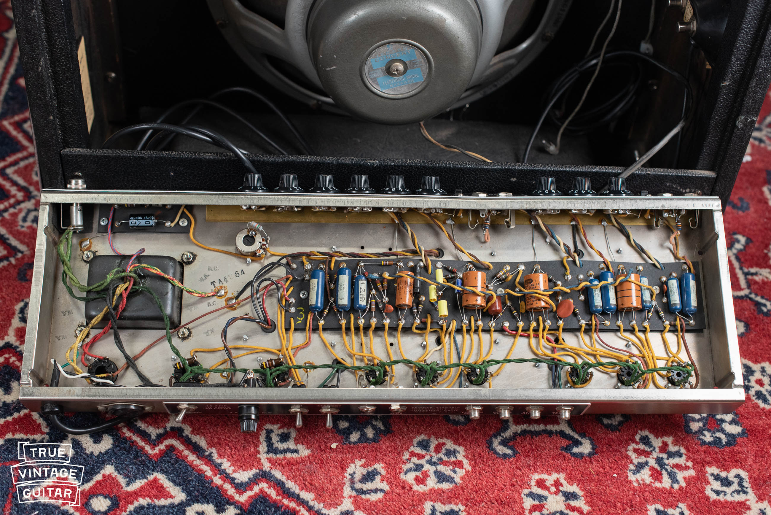 Vibroverb chassis, circuit, 1964
