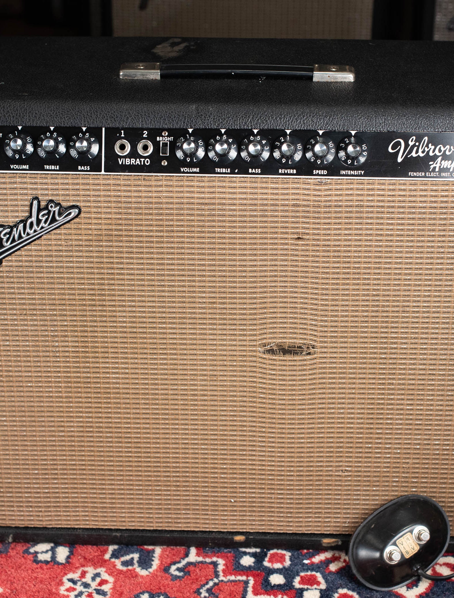 vintage Fender Vibroverb amp