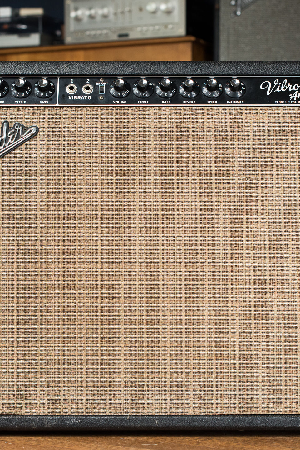 Vintage 1964 Fender Vibroverb guitar amplifier
