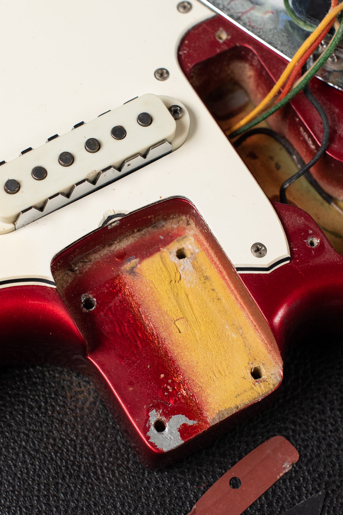 Neck pocket paint stick mark