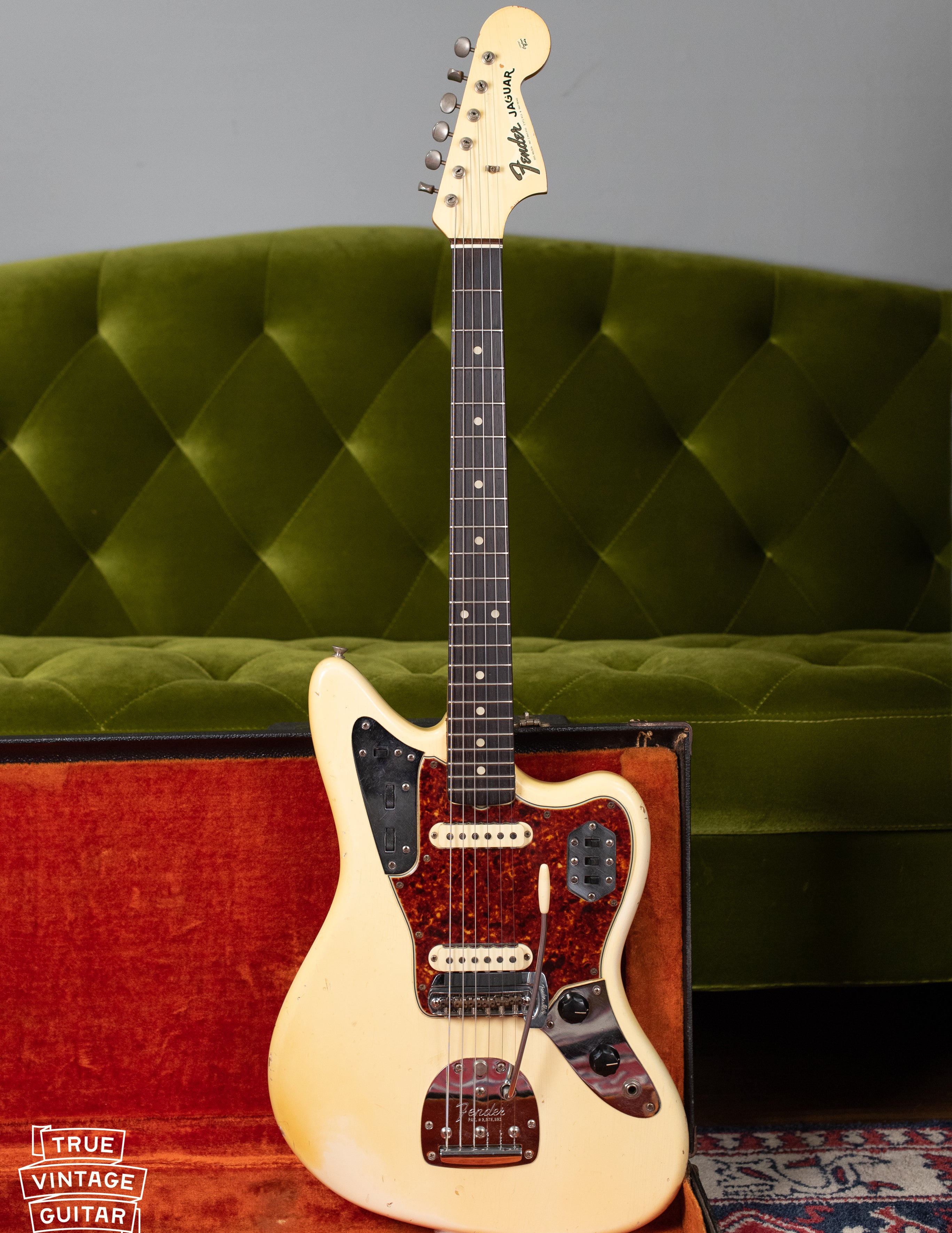 Vintage 1965 Fender Jaguar white