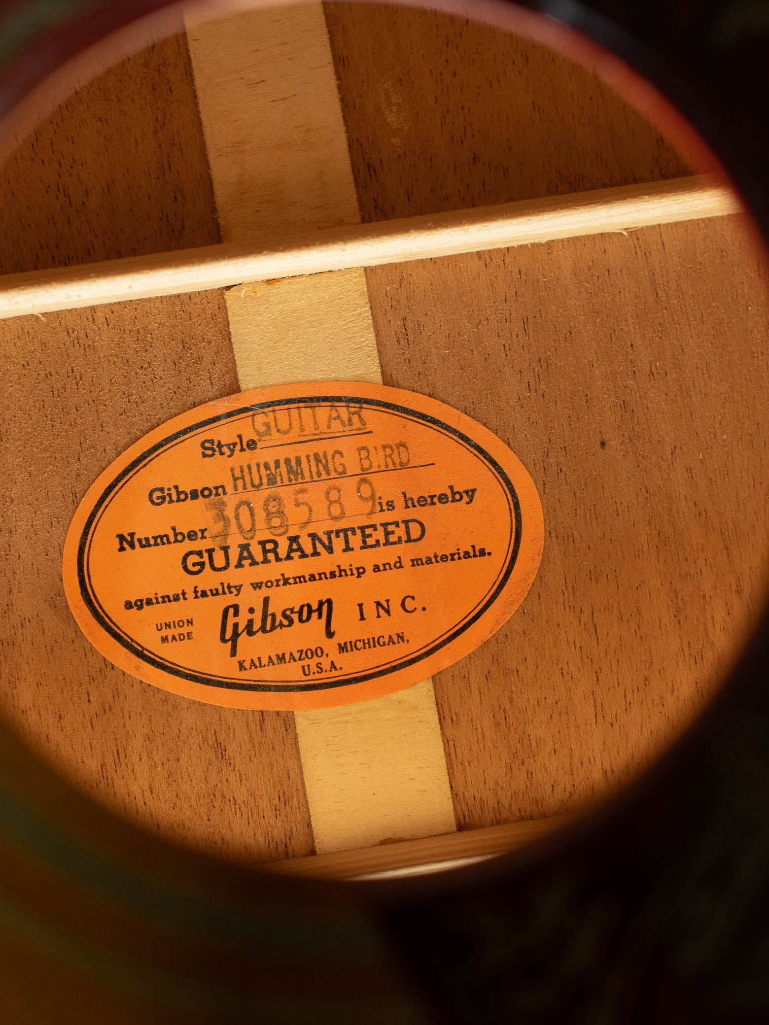 Gibson Hummingbird label 1965