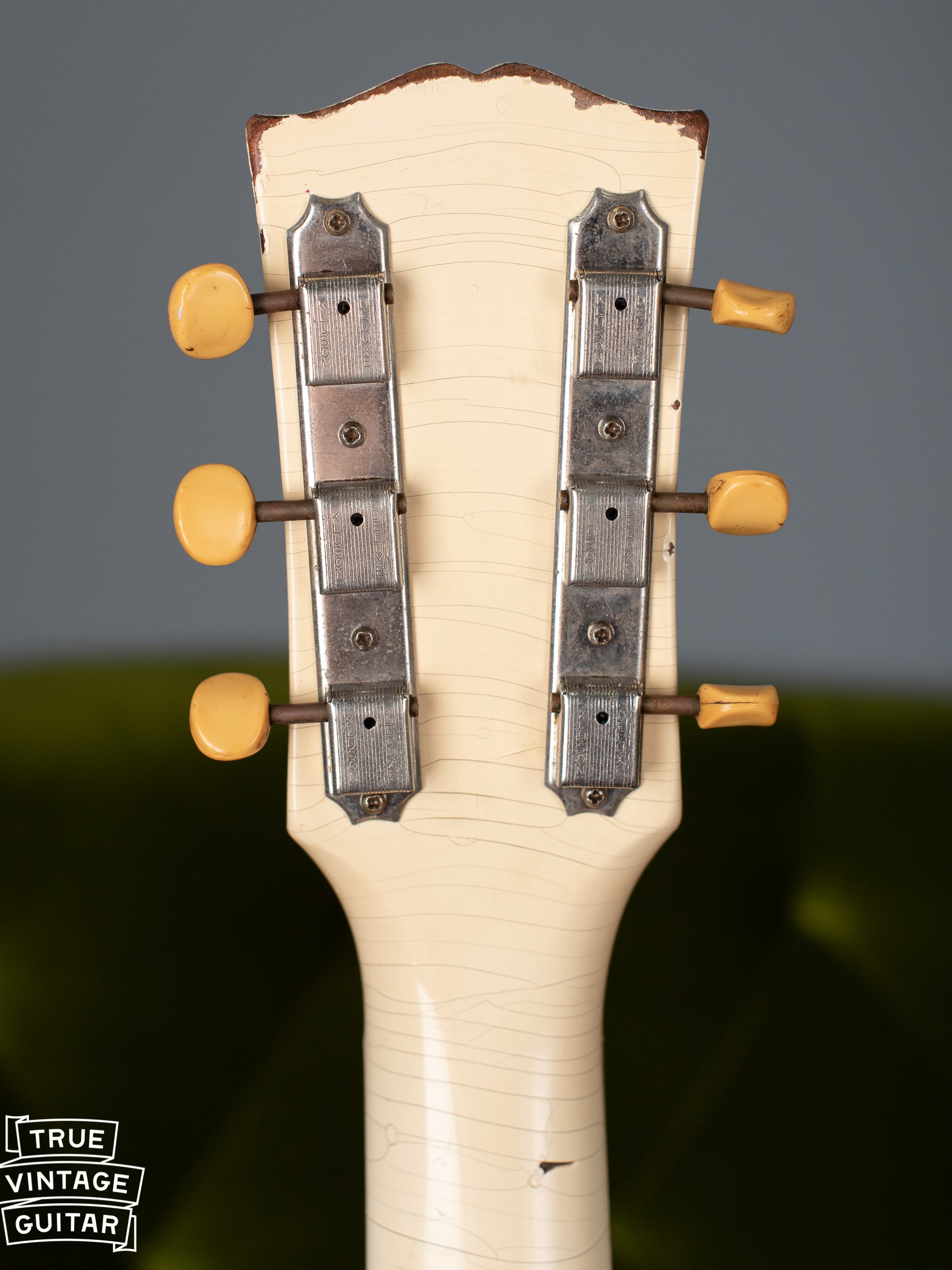 Double line Kluson tuners, 1965 Gibson SG TV
