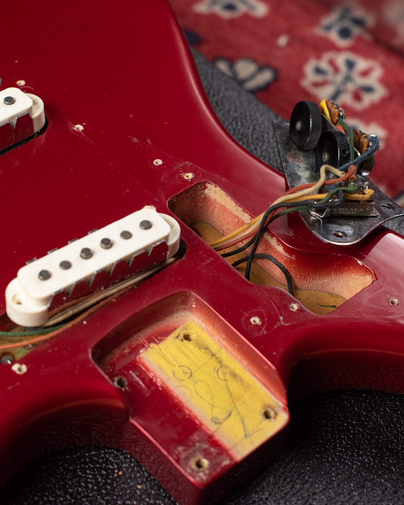 Candy Apple Red Metallic Fender 1966