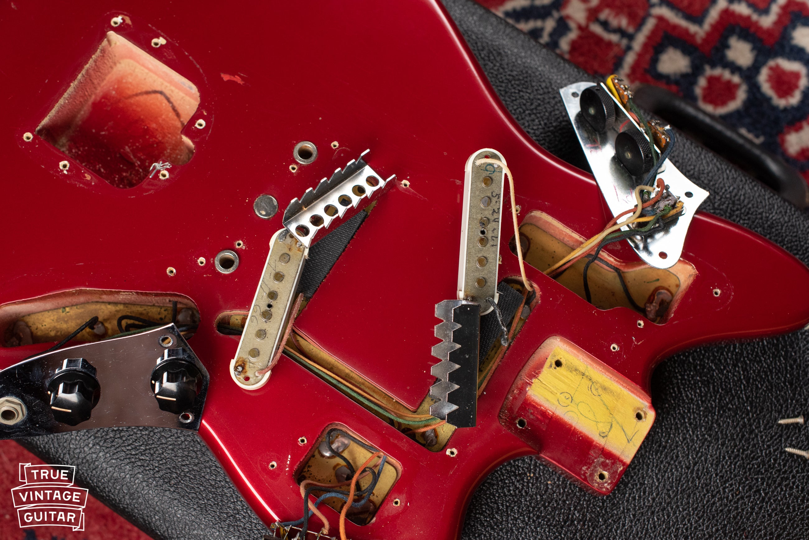 Grey bottom bobbin Jaguar pickups 1966