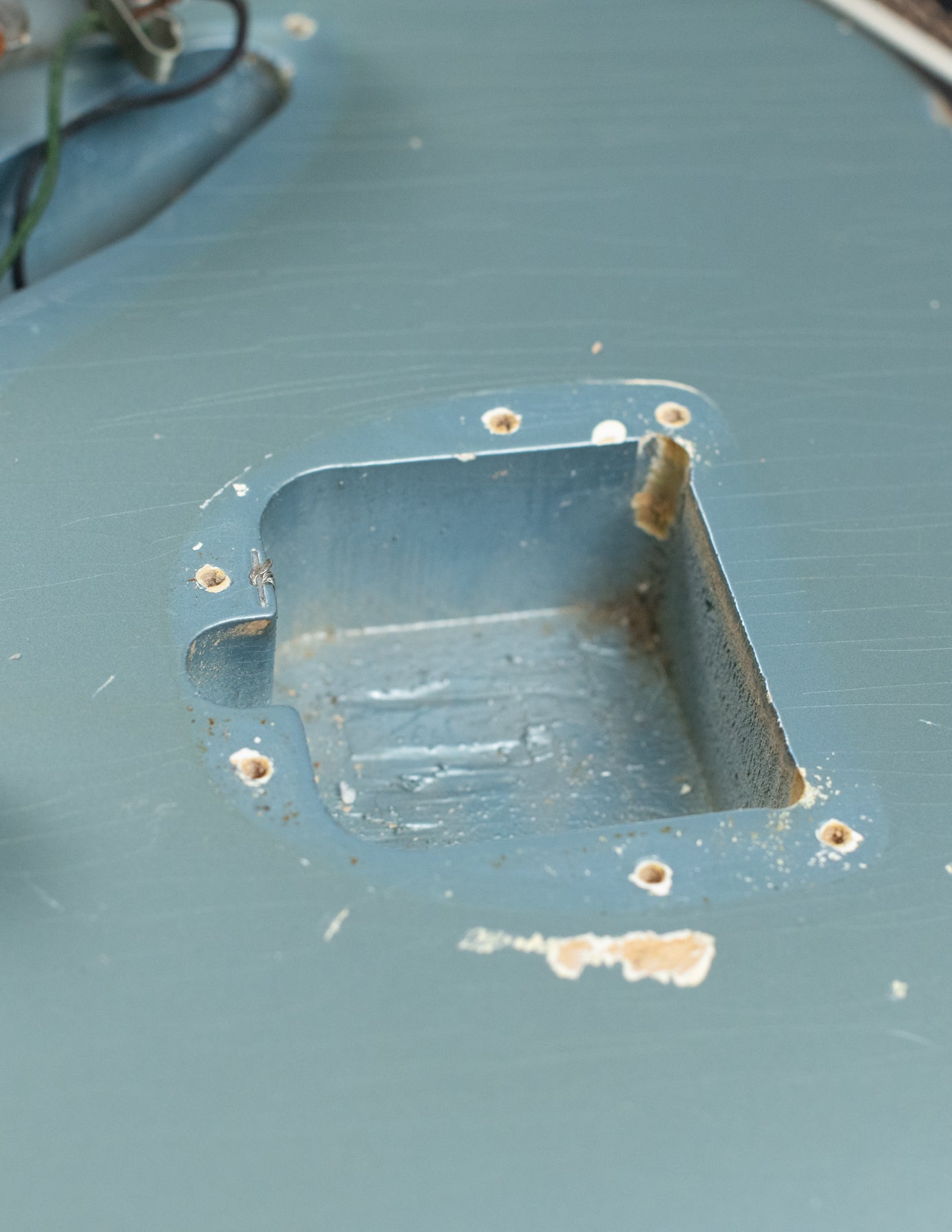 Fender Jaguar tremolo cavity