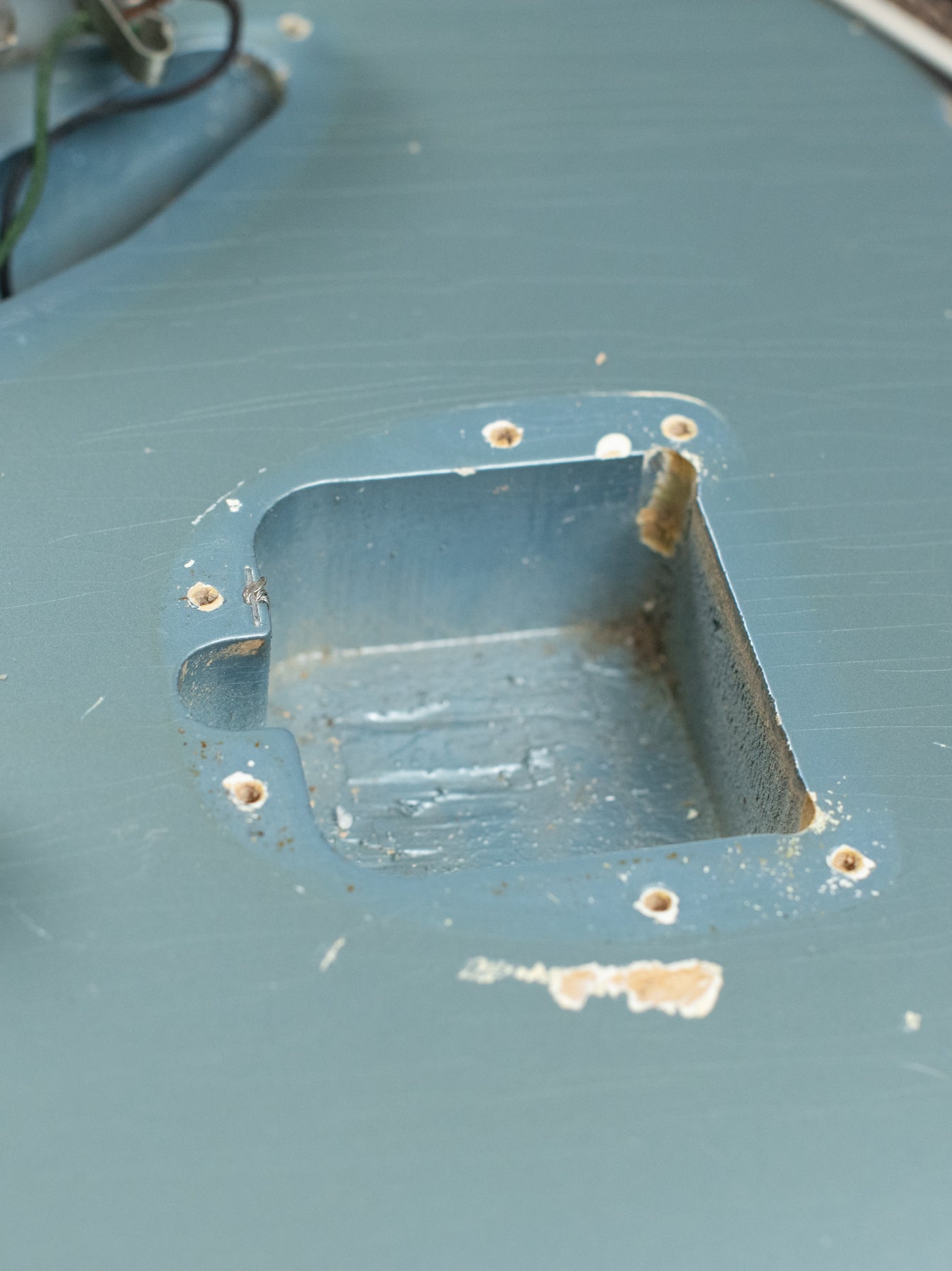 Fender Jaguar tremolo cavity