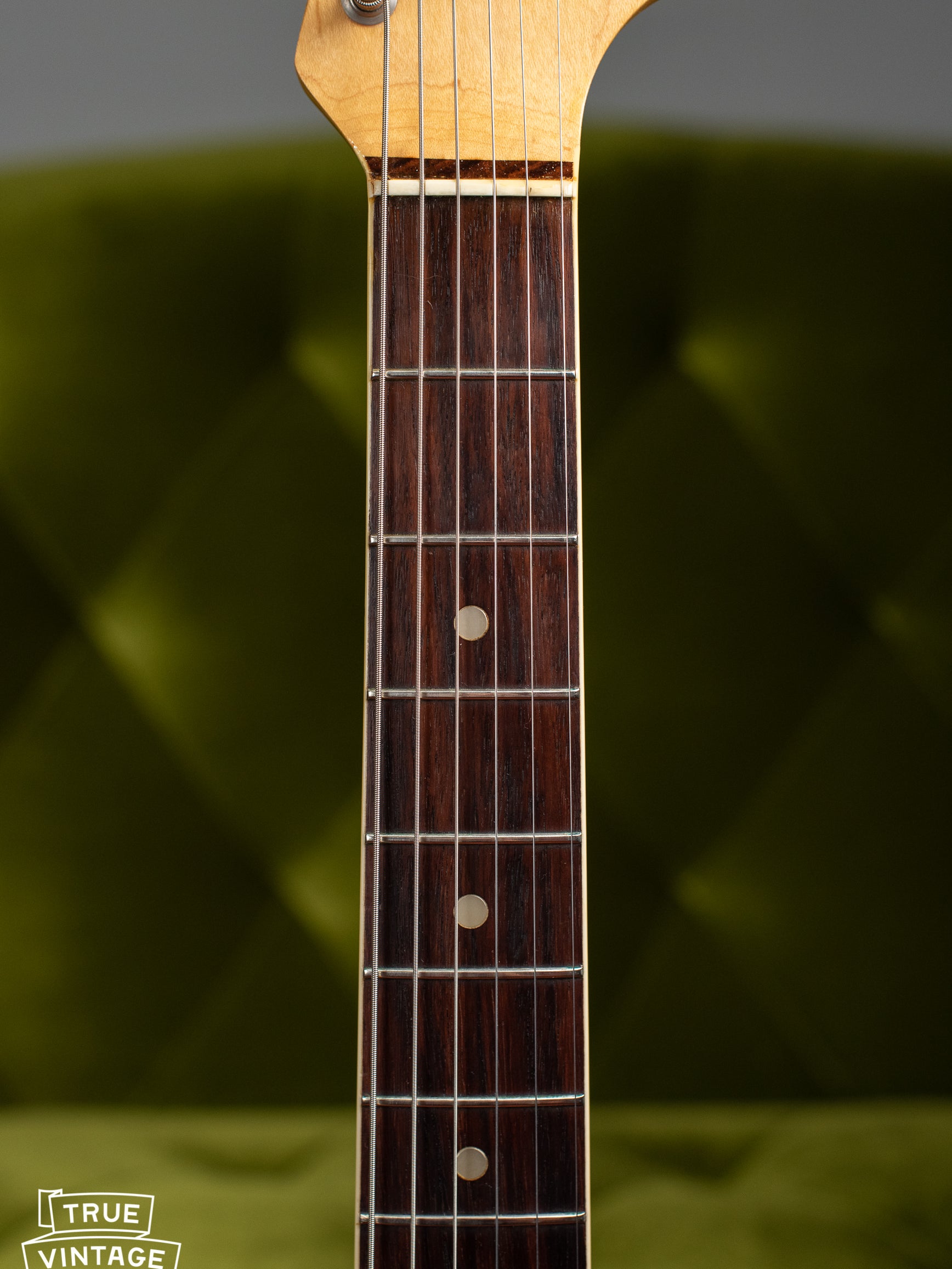 Vintage 1966 Fender Jaguar fretboard, dots and binding