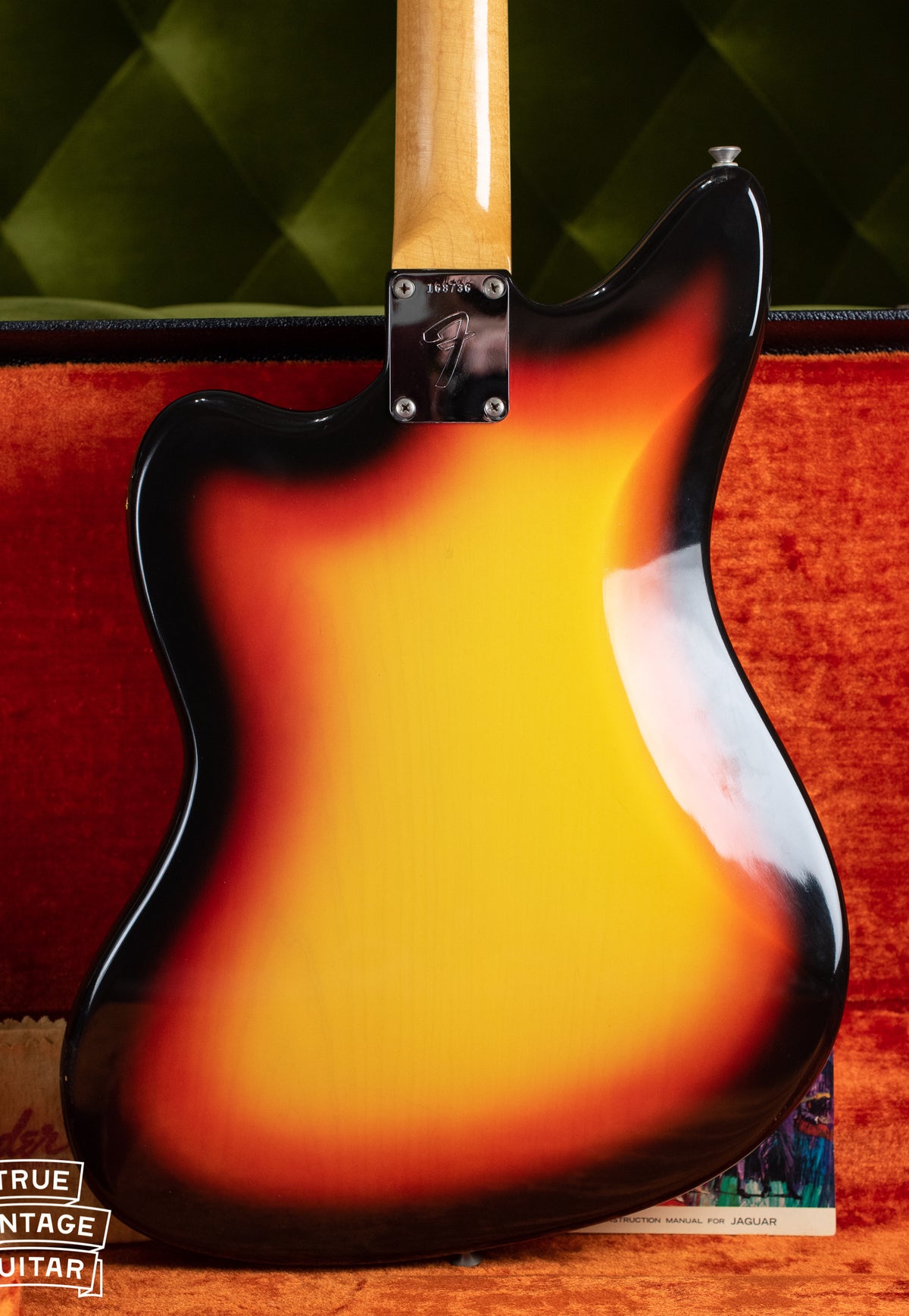Offset waist body, Vintage 1966 Fender Jaguar