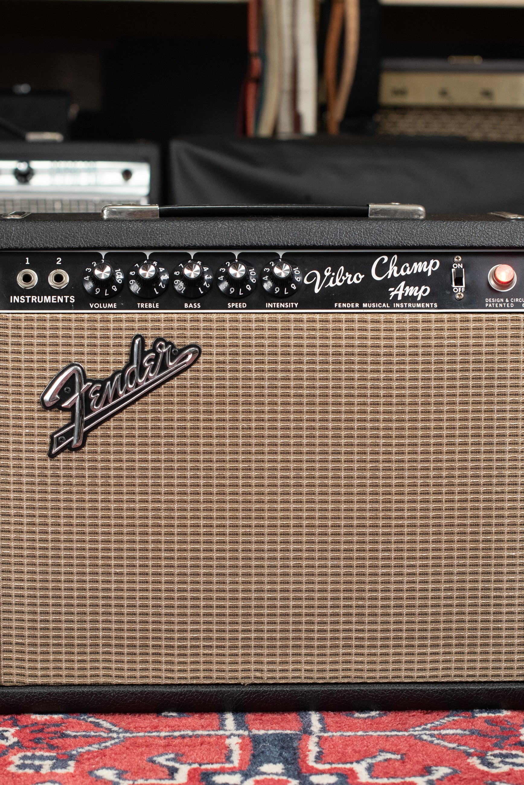 Vintage Fender Vibro Champ
