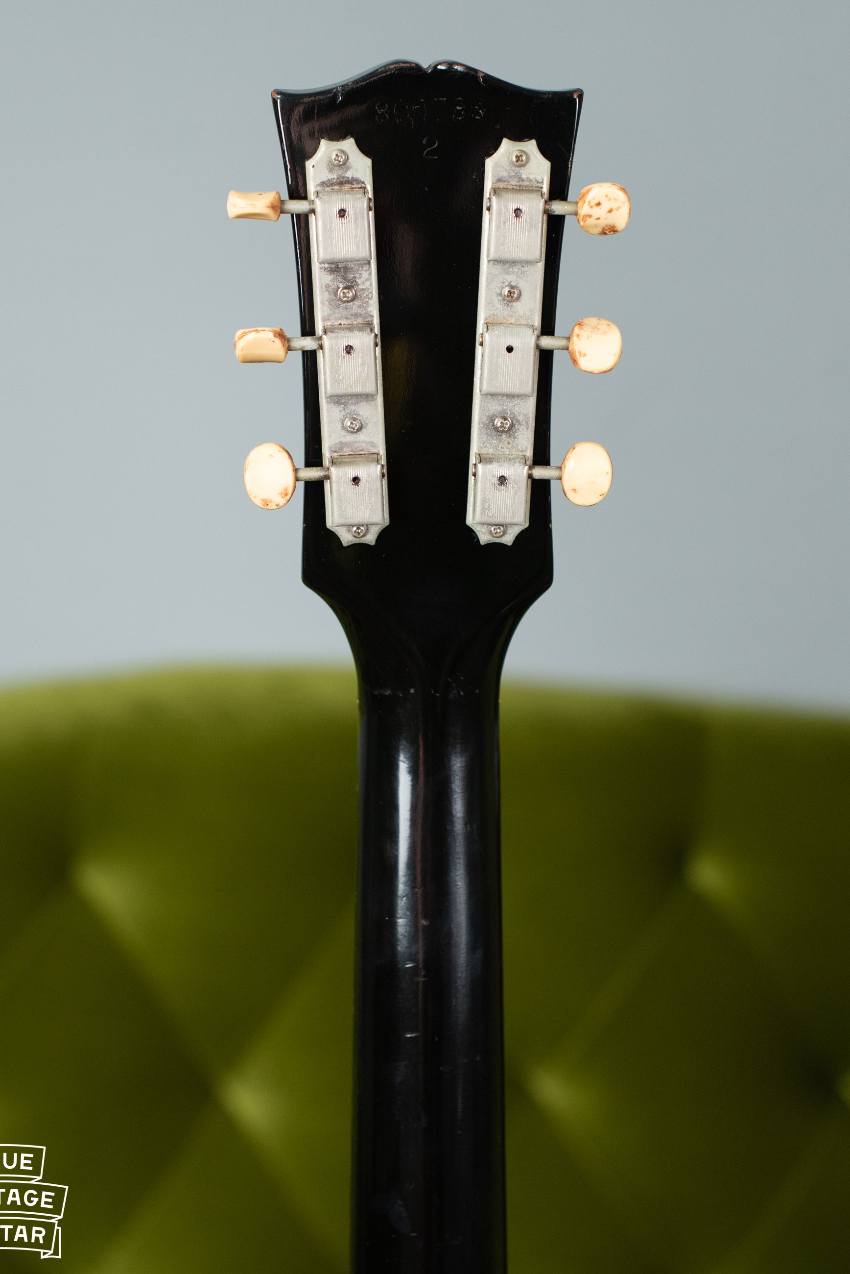 double line Kluson tuners