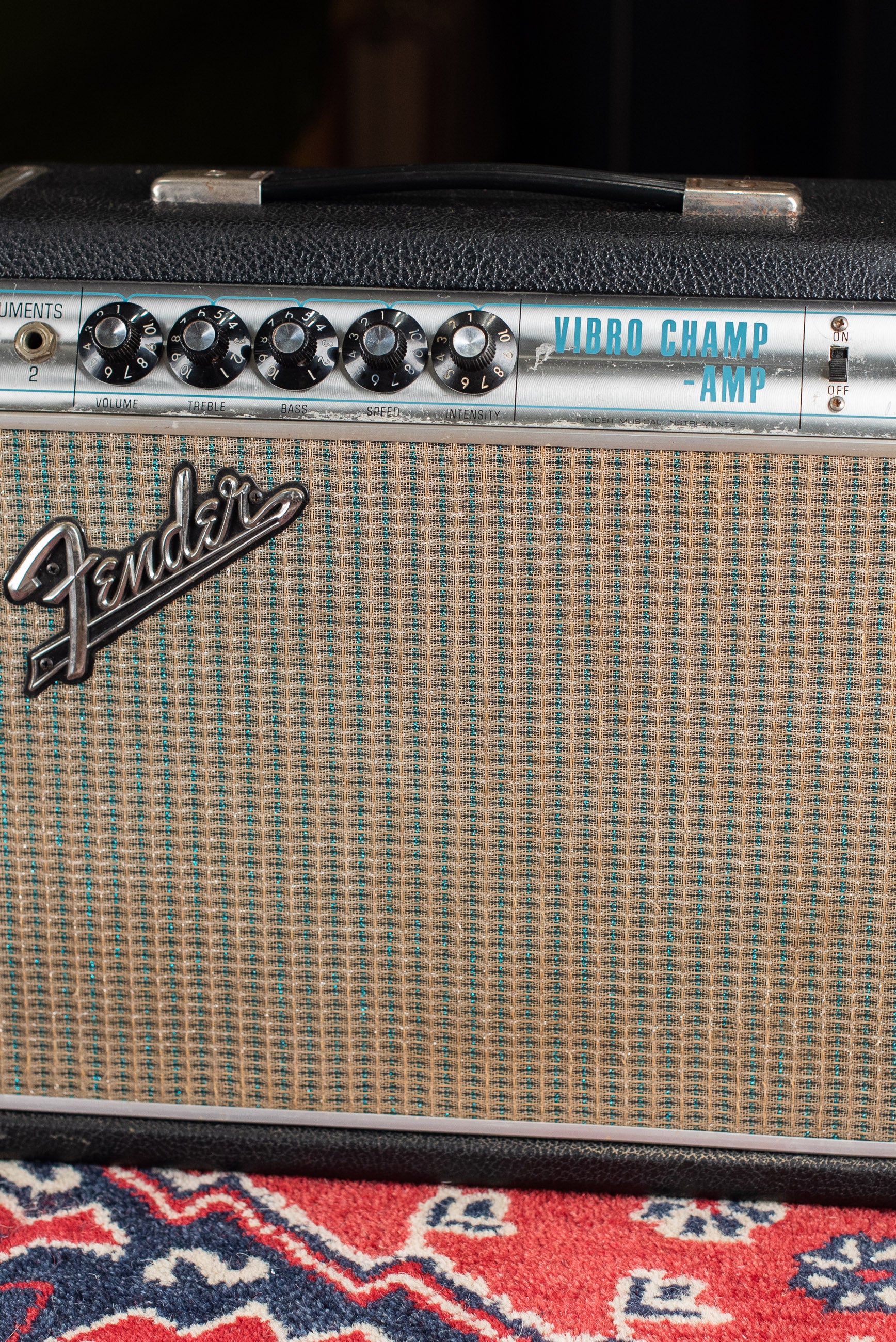1969 Fender Vibro Champ Amp guitar amplifier