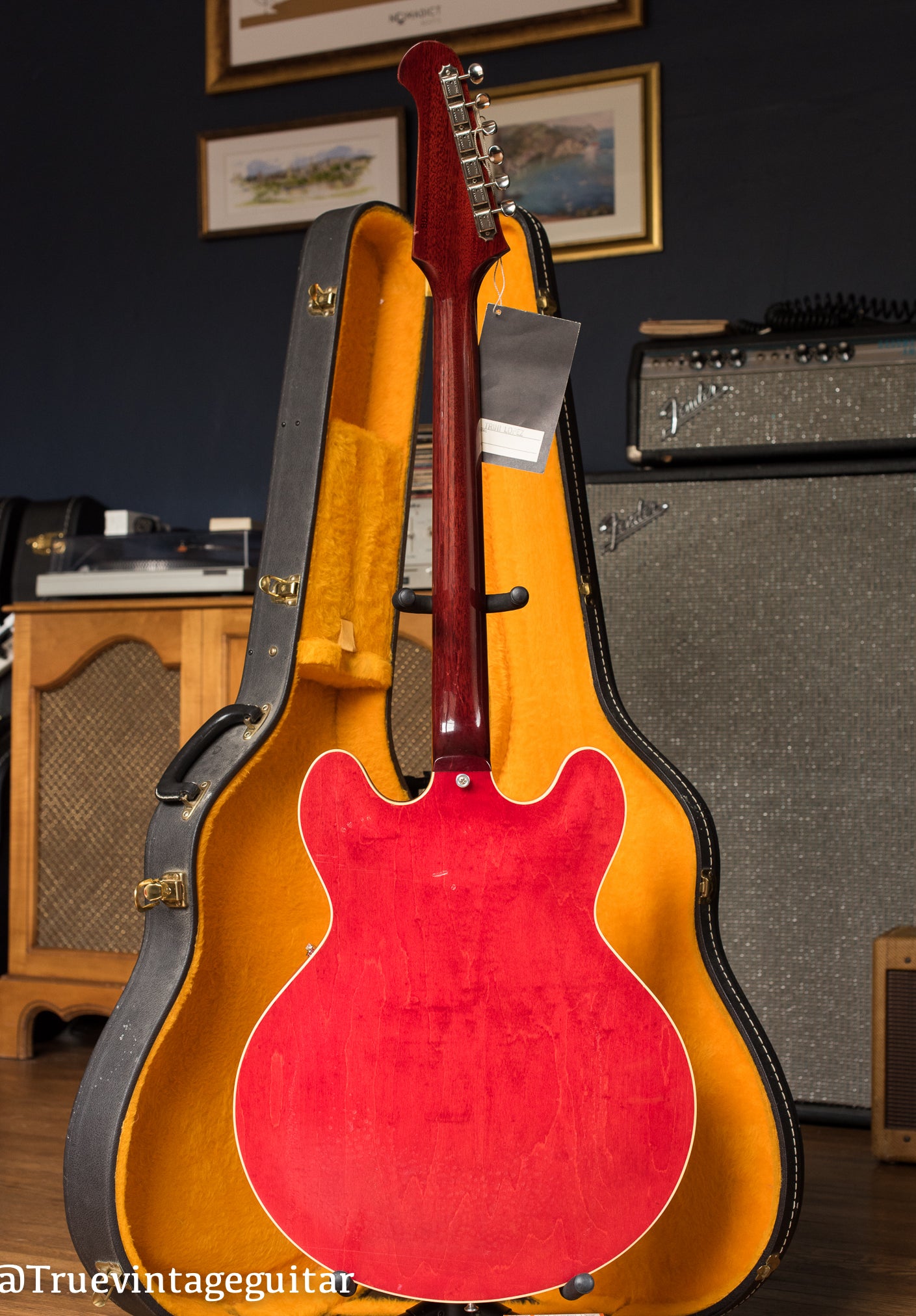 Back 1968 Gibson Trini Lopez Standard