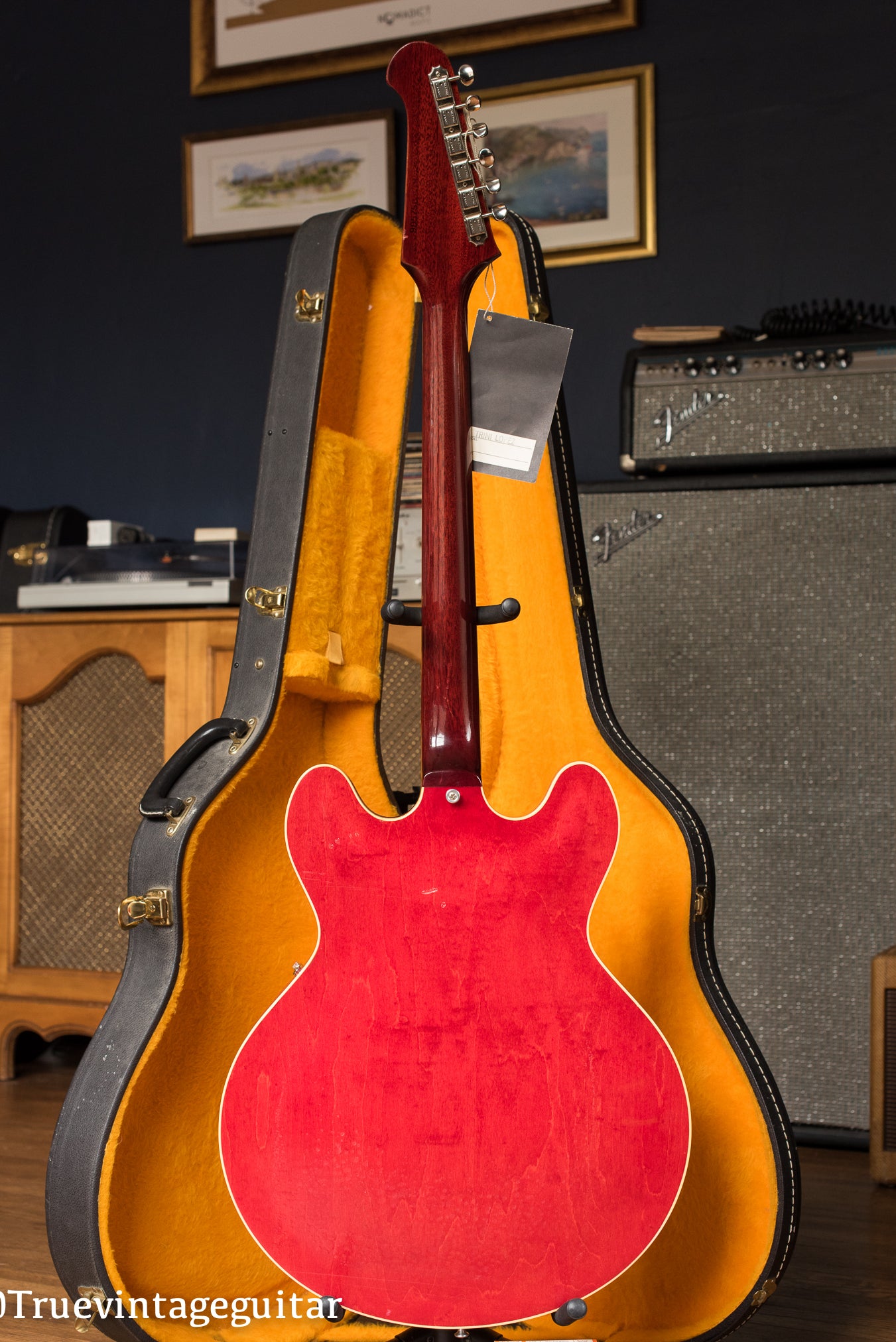 Back 1968 Gibson Trini Lopez Standard