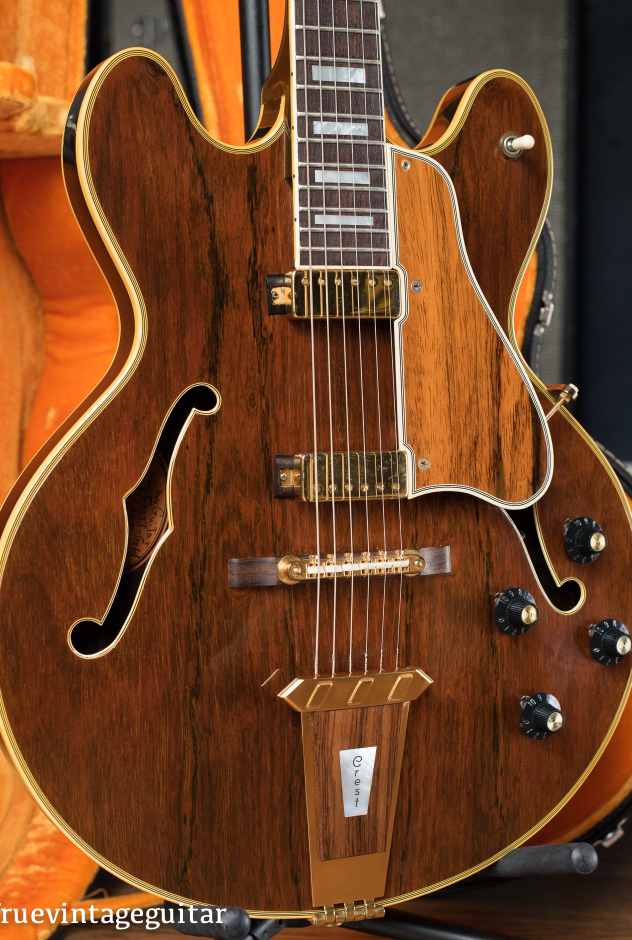 Vintage Gibson Crest electric guitar